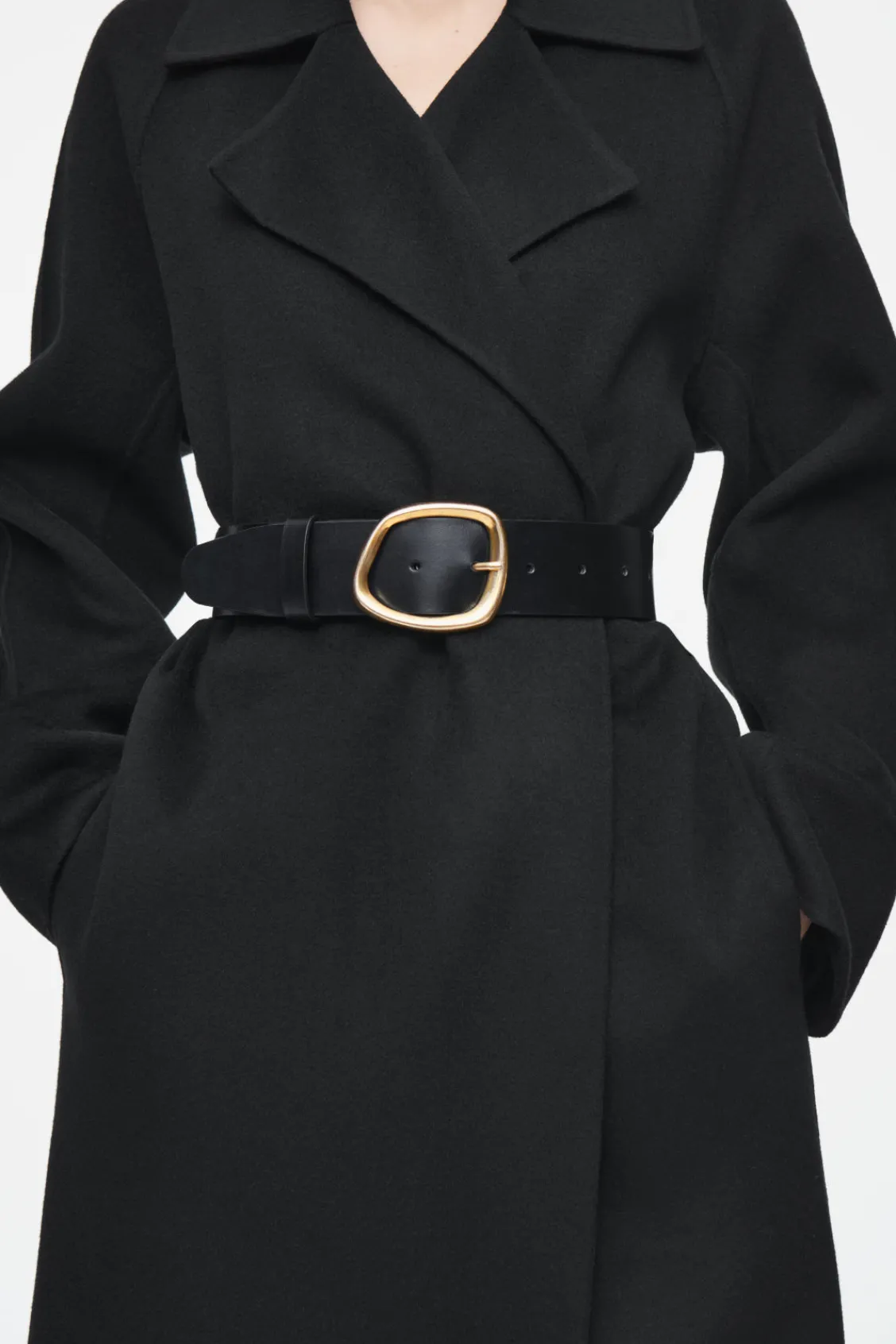 COS ASYMMETRIC-BUCKLE LEATHER BELT-Women Belts