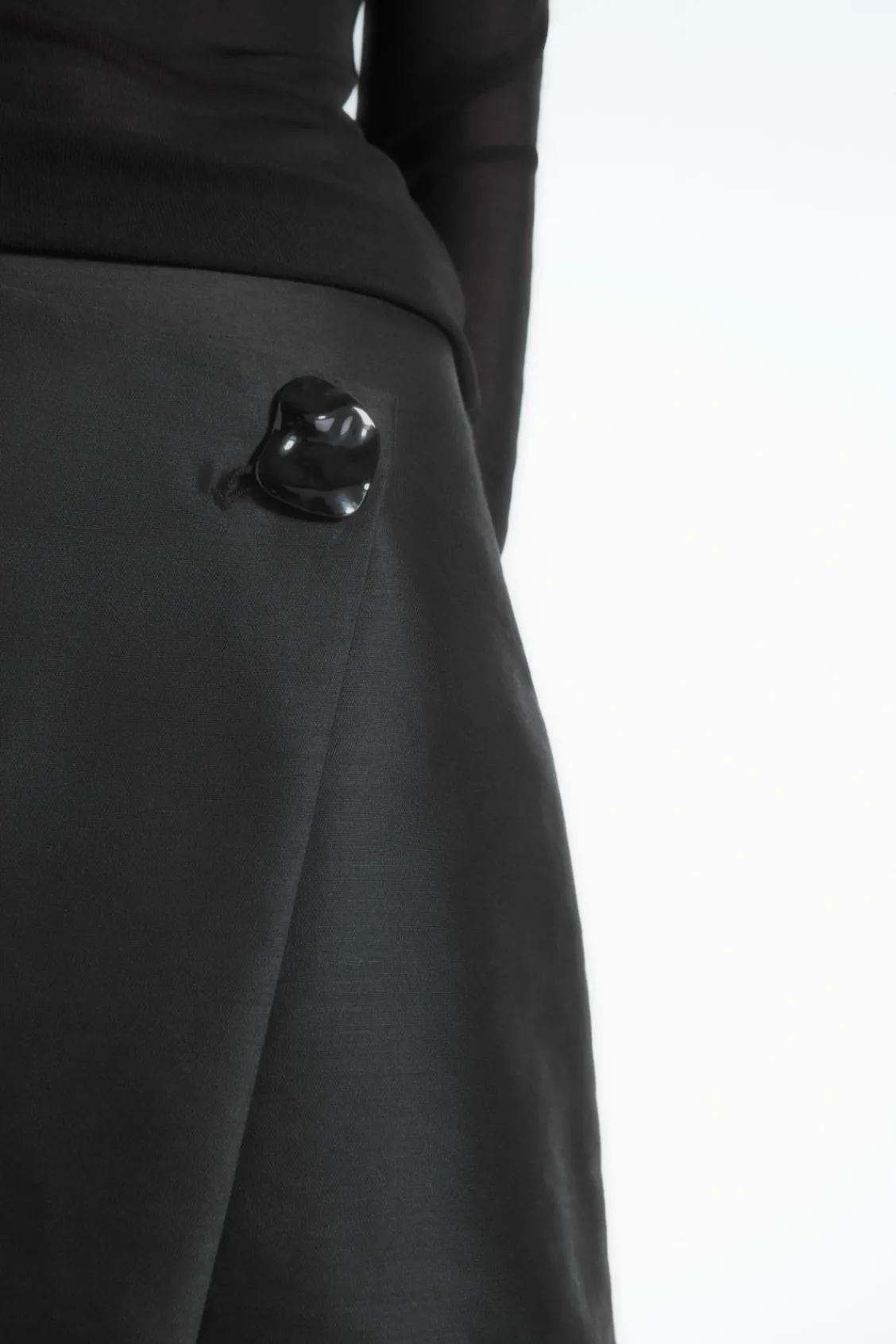 COS BROOCH-DETAIL WOOL-BLEND MINI SKIRT-Women Skirts