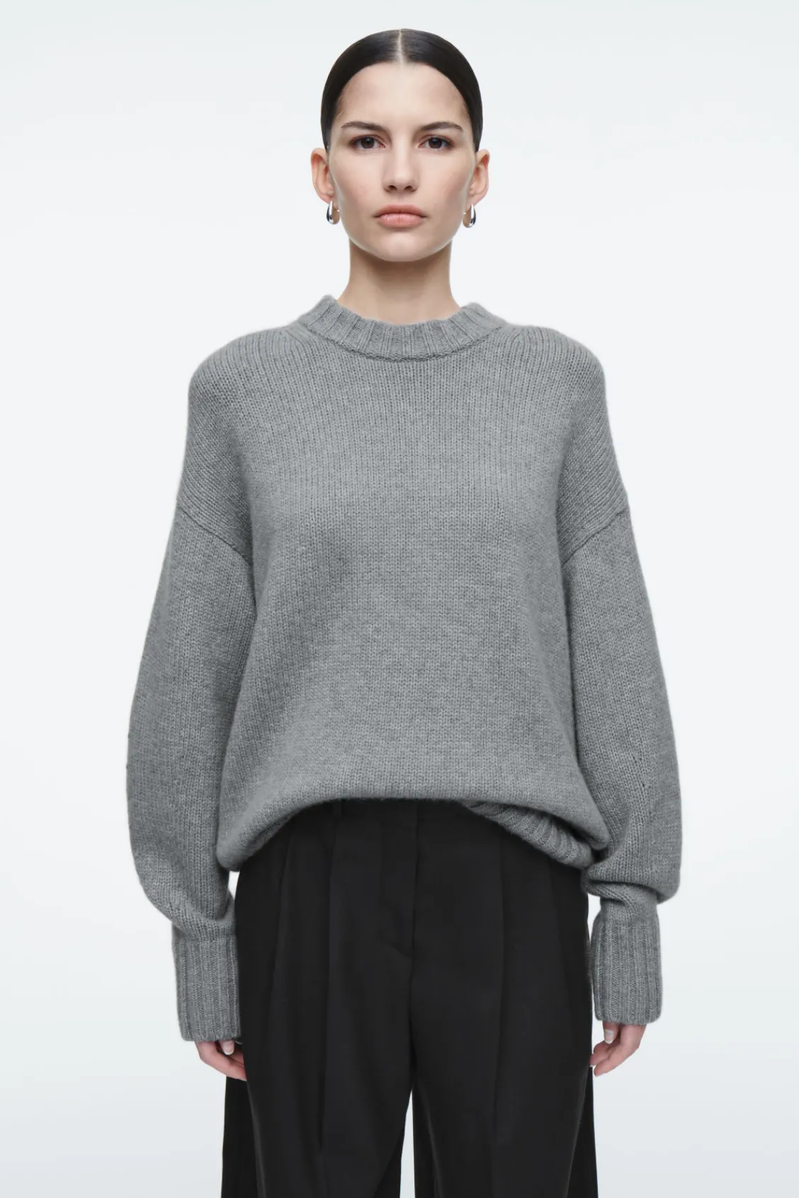 COS CHUNKY PURE CASHMERE CREW-NECK SWEATER-Women Cashmere | Sweaters & Cardigans