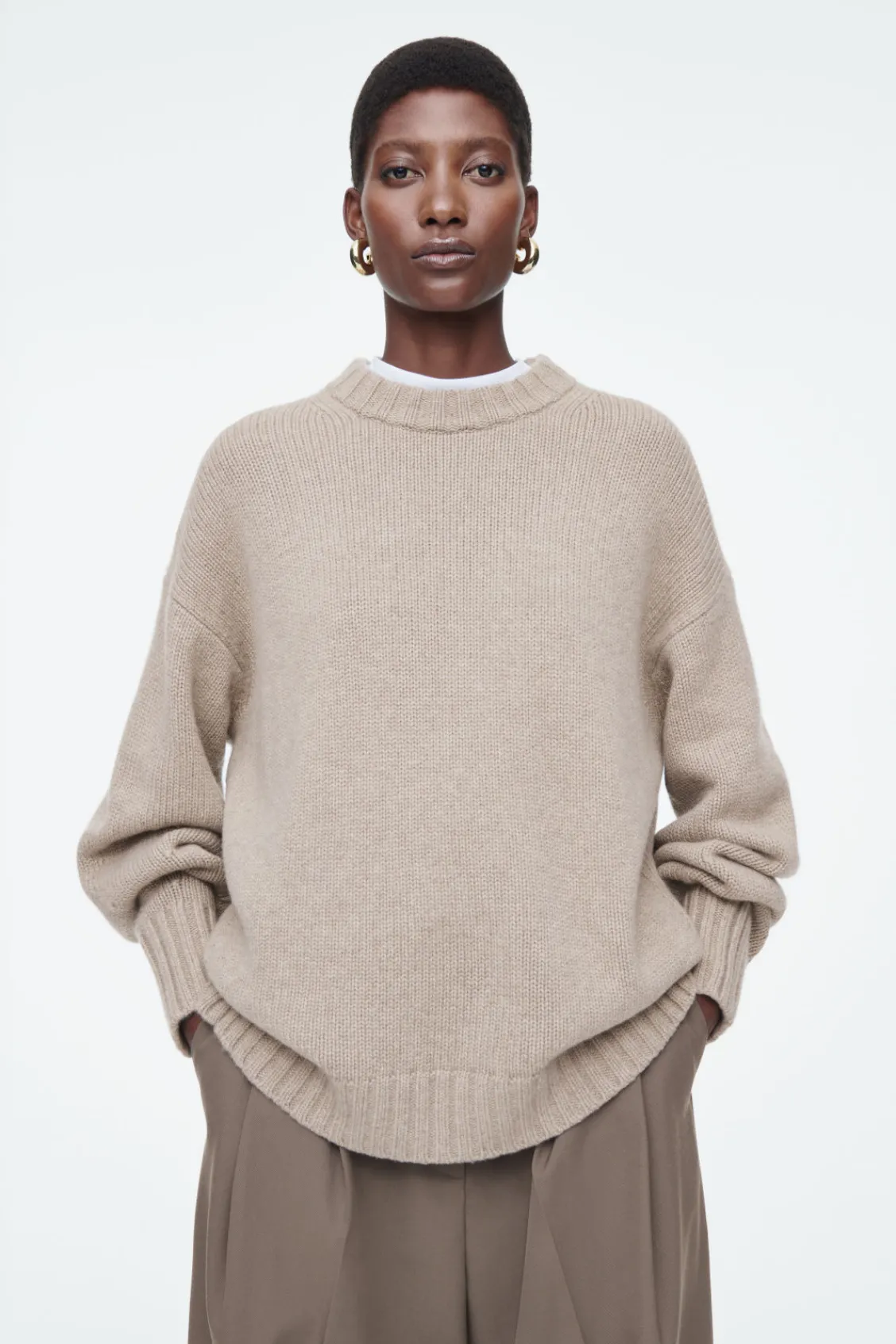 COS CHUNKY PURE CASHMERE CREW-NECK SWEATER-Women Sweaters & Cardigans | Cashmere