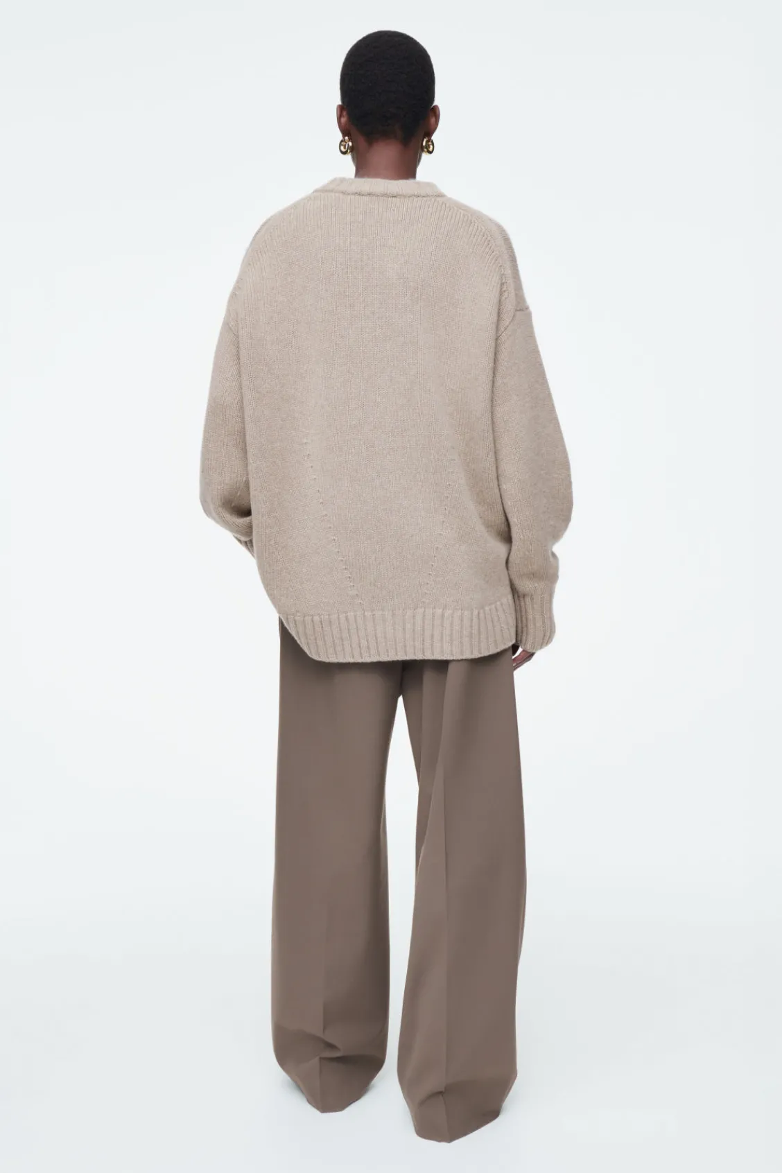 COS CHUNKY PURE CASHMERE CREW-NECK SWEATER-Women Sweaters & Cardigans | Cashmere