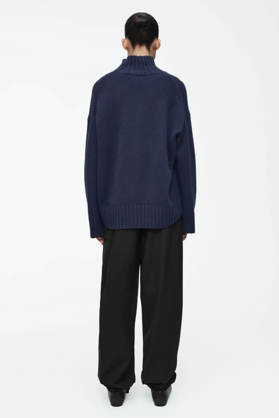COS CHUNKY PURE CASHMERE TURTLENECK SWEATER-Women Cashmere | Sweaters & Cardigans