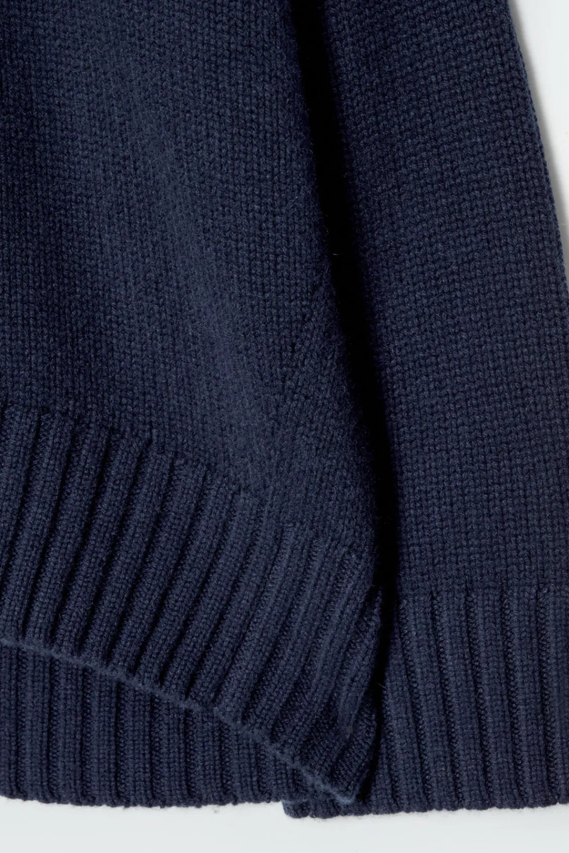 COS CHUNKY PURE CASHMERE TURTLENECK SWEATER-Women Cashmere | Sweaters & Cardigans