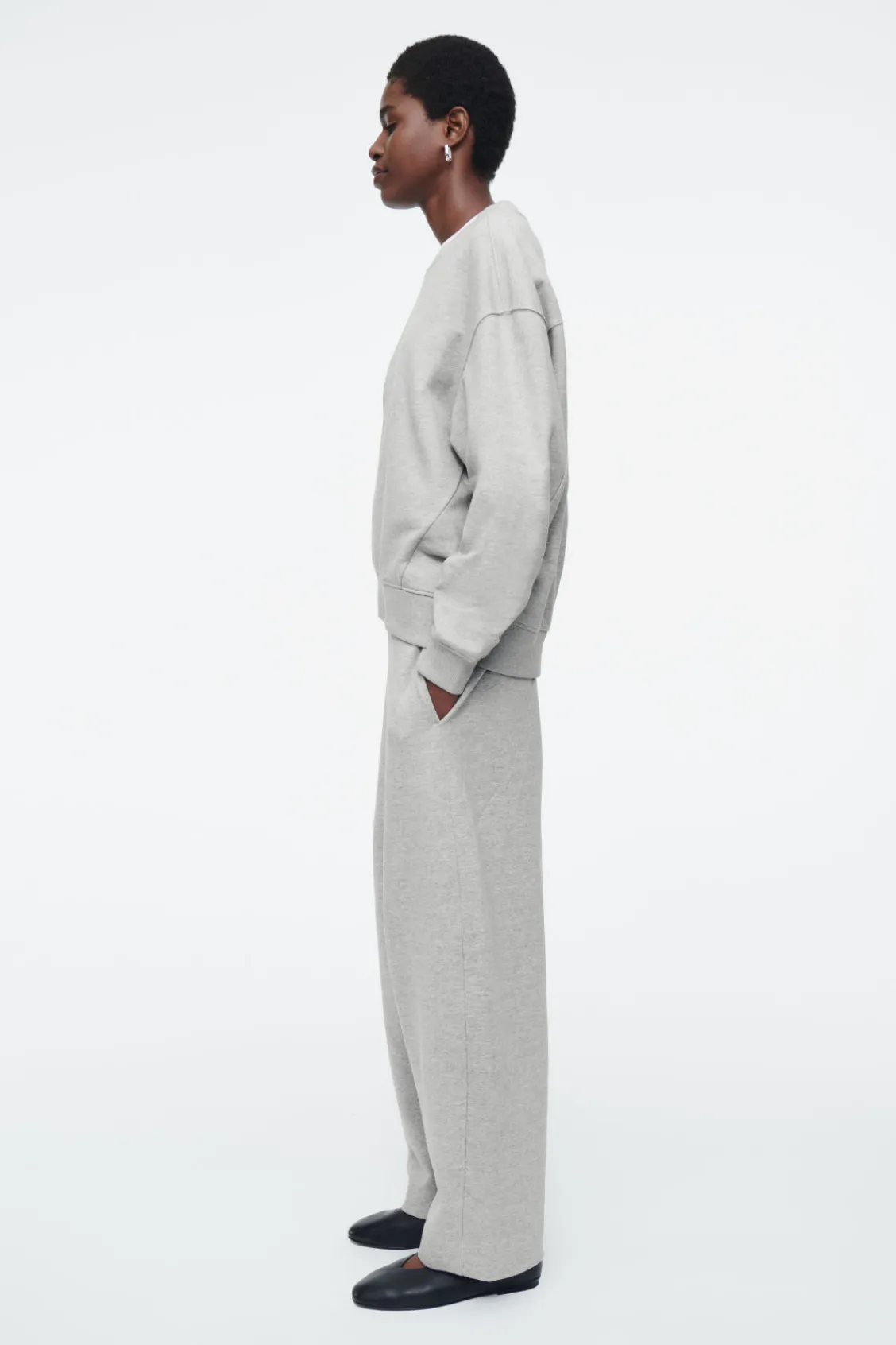 COS CLASSIC CREW-NECK SWEATSHIRT-Women Tops