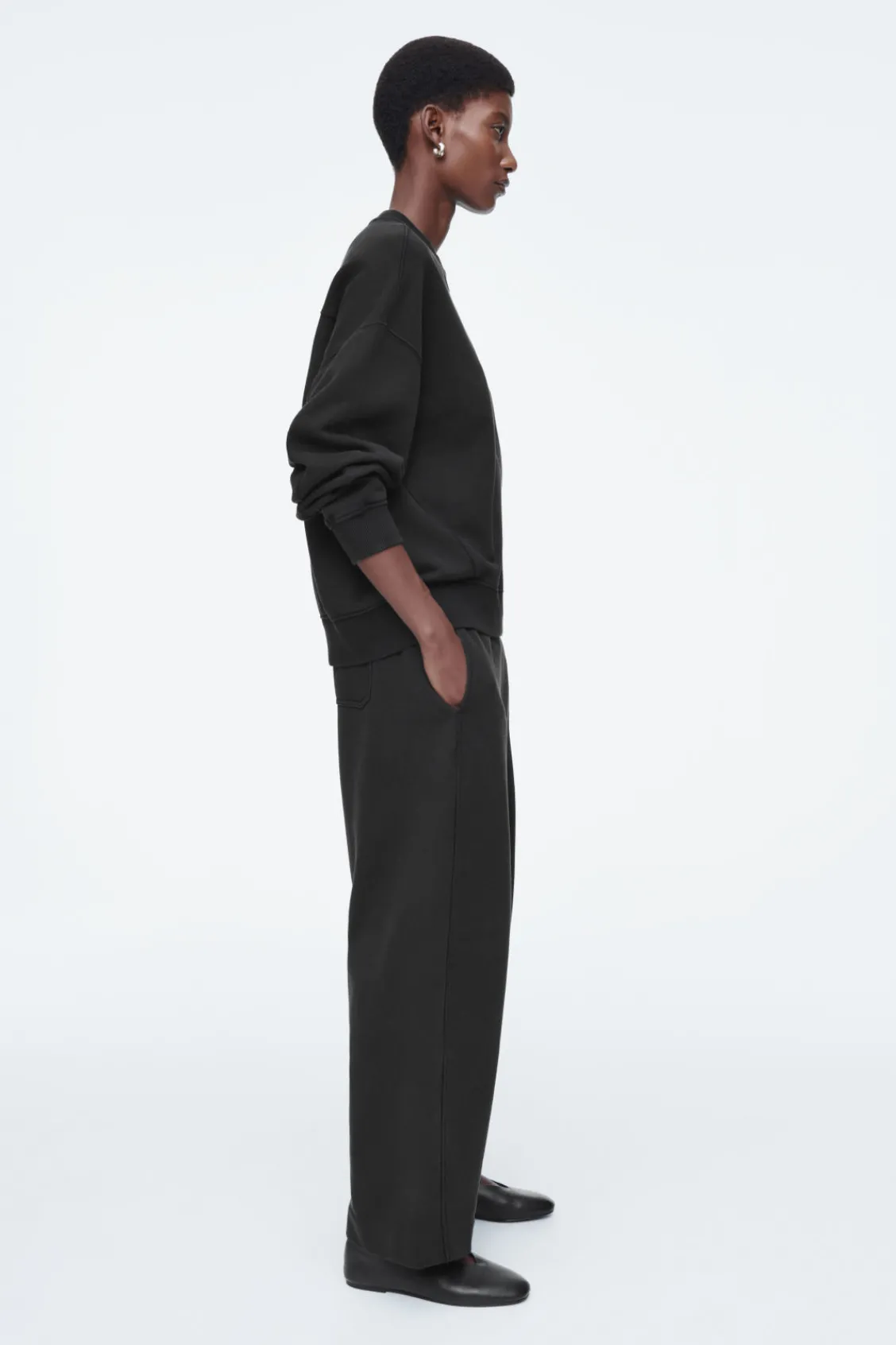 COS CLASSIC CREW-NECK SWEATSHIRT-Women Tops