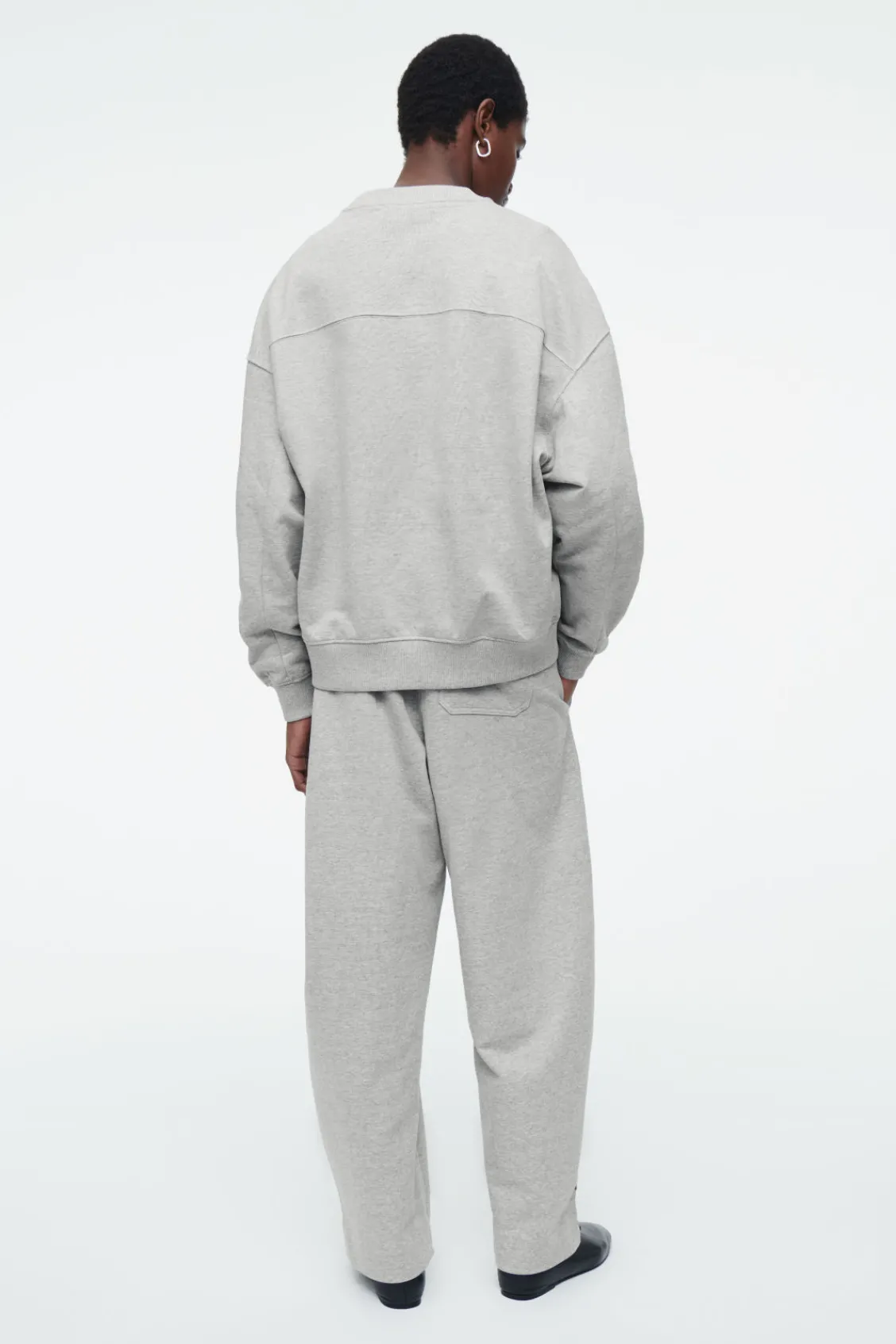 COS CLASSIC CREW-NECK SWEATSHIRT-Women Tops