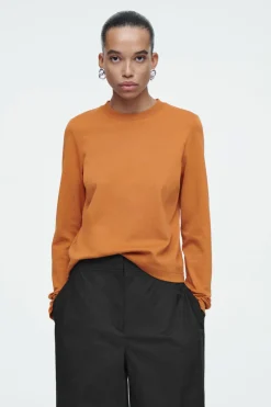 COS CLEAN CUT REGULAR LONG-SLEEVED T-SHIRT-Women T-Shirts | Tops