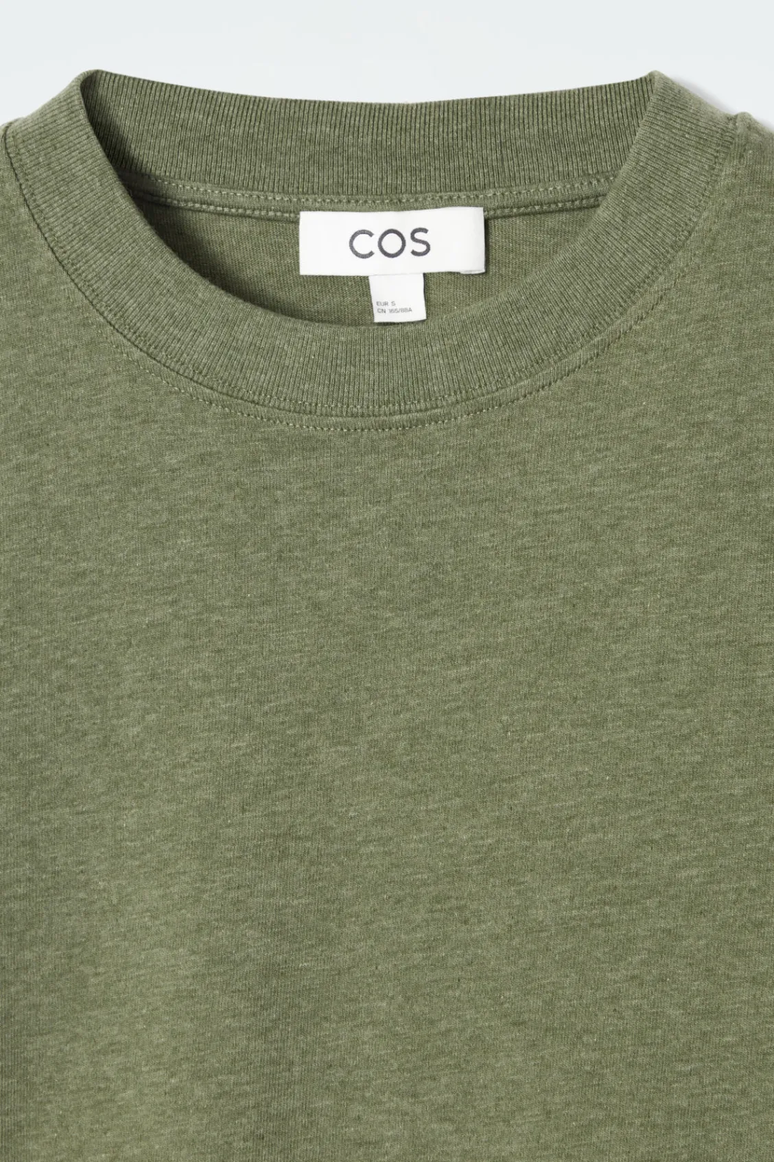 COS CLEAN CUT REGULAR LONG-SLEEVED T-SHIRT-Women T-Shirts | Tops
