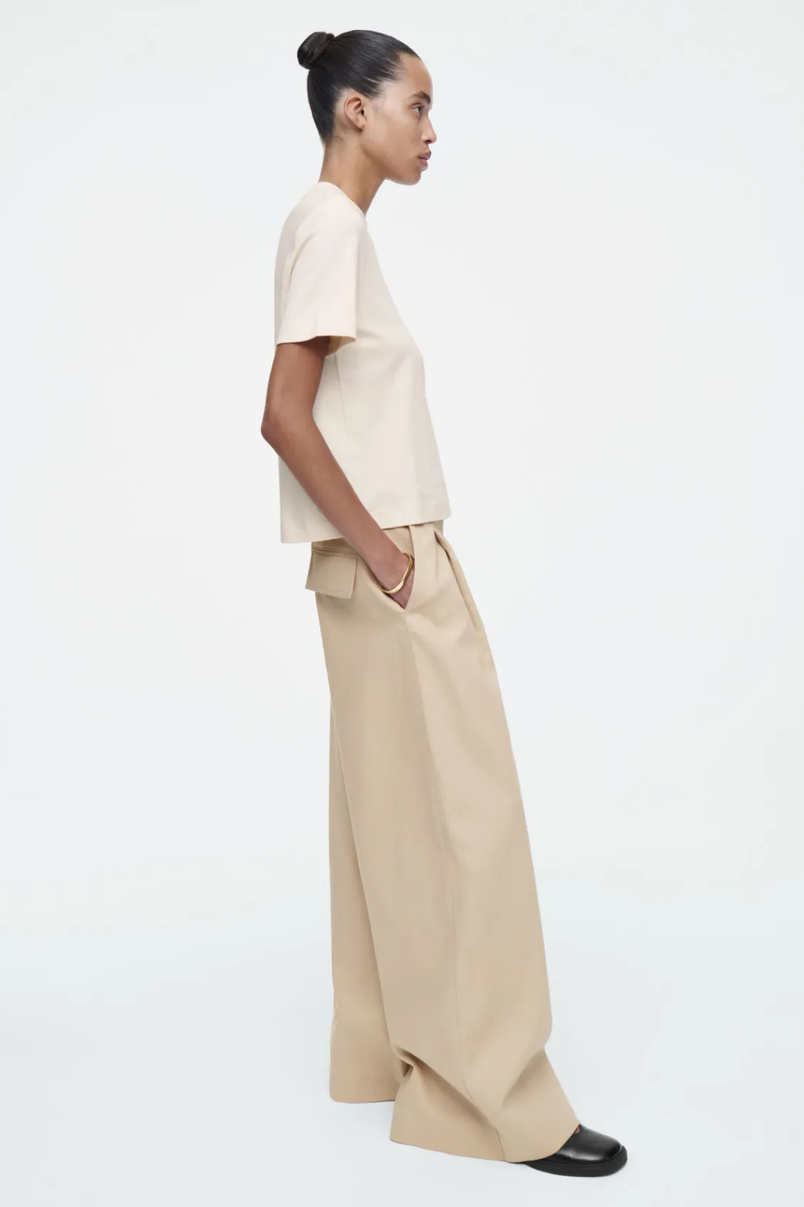 COS CLEAN CUT REGULAR T-SHIRT-Women T-Shirts | Tops