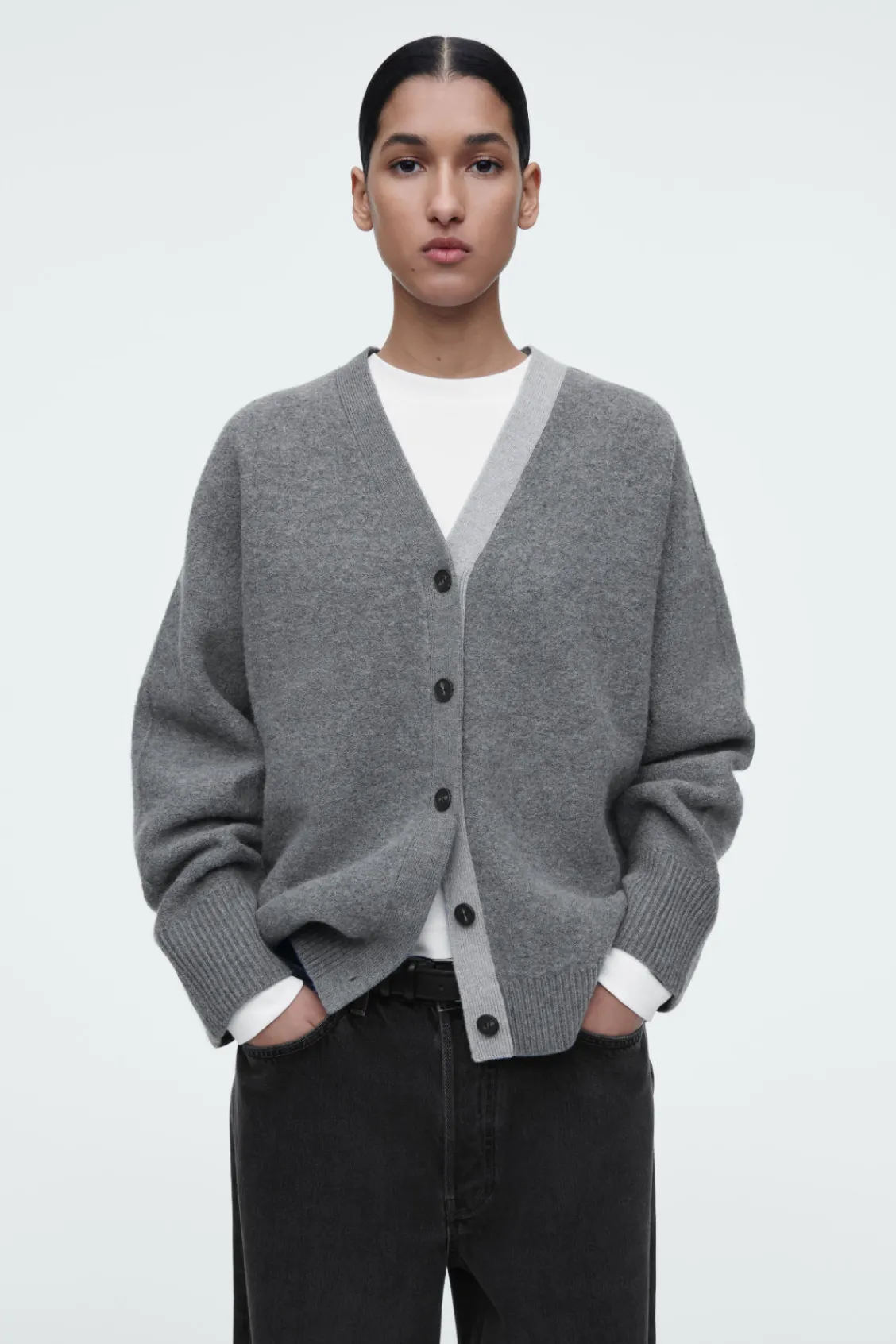 COS COLOUR-BLOCK WOOL V-NECK CARDIGAN-Women Sweaters & Cardigans
