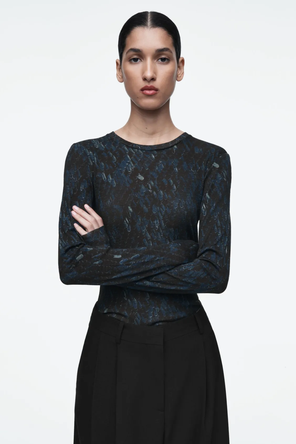 COS CREW-NECK MERINO WOOL TOP-Women Tops | Sweaters & Cardigans