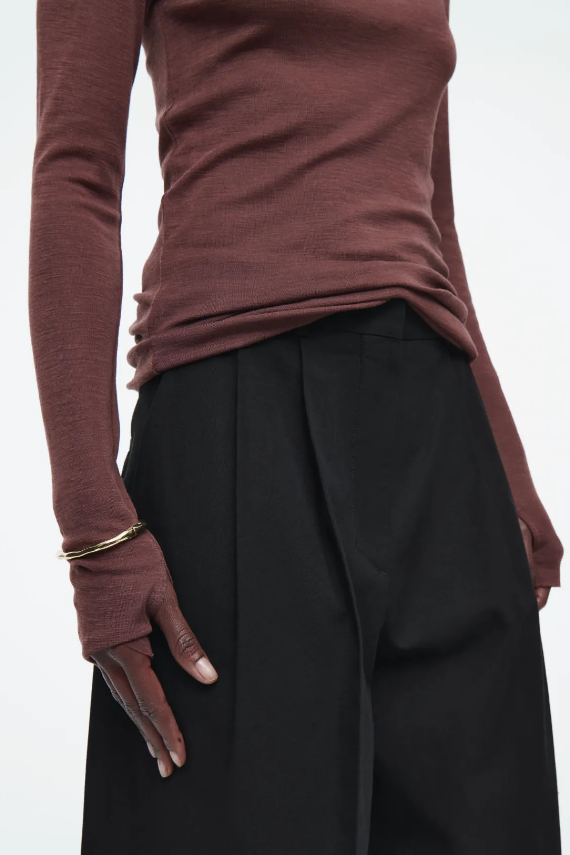 COS CREW-NECK MERINO WOOL TOP-Women Tops | Sweaters & Cardigans