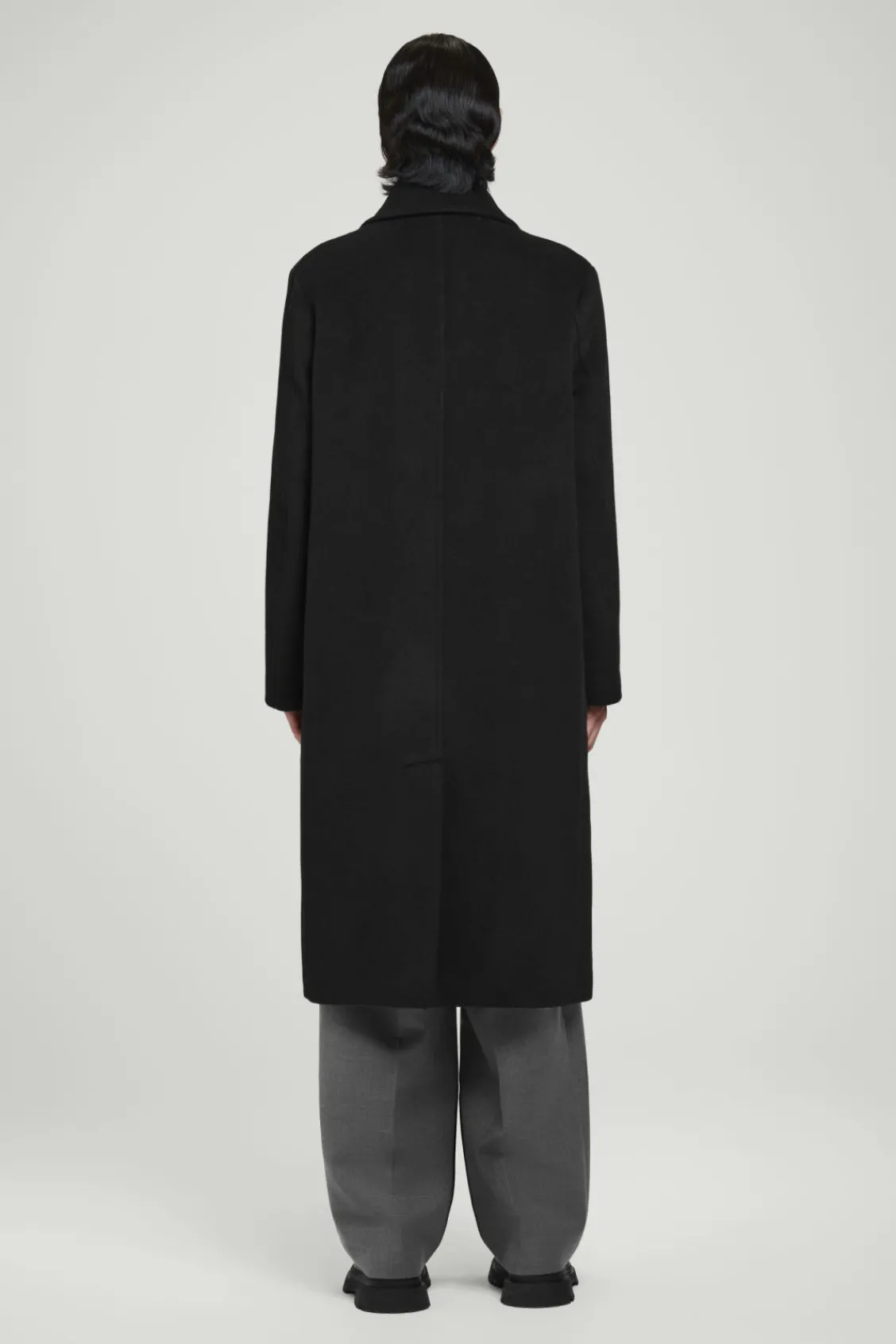 COS DOUBLE-BREASTED WOOL OVERCOAT- Coats & Jackets