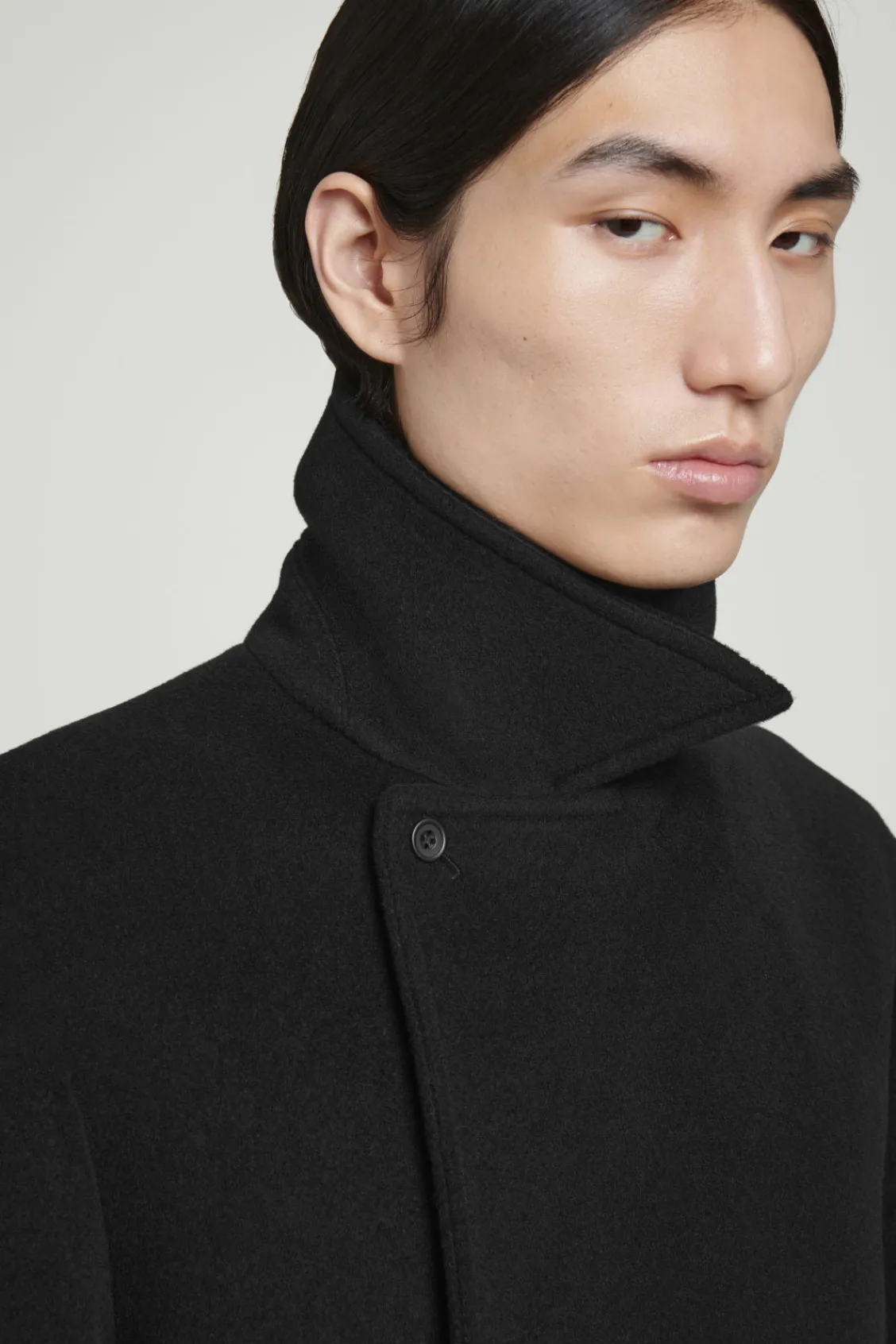 COS DOUBLE-BREASTED WOOL OVERCOAT- Coats & Jackets