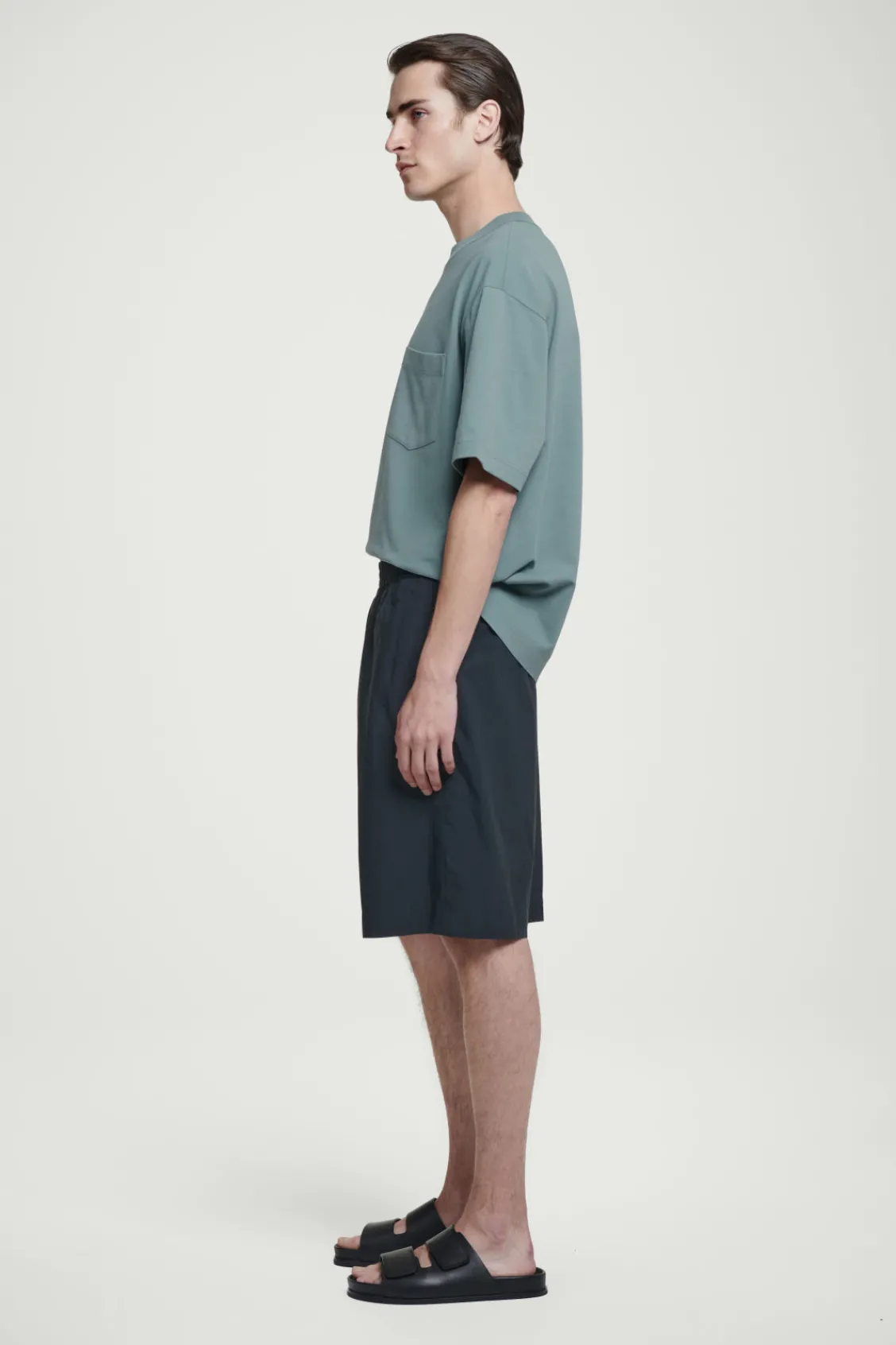 COS ELASTICATED COTTON SHORTS- Pants