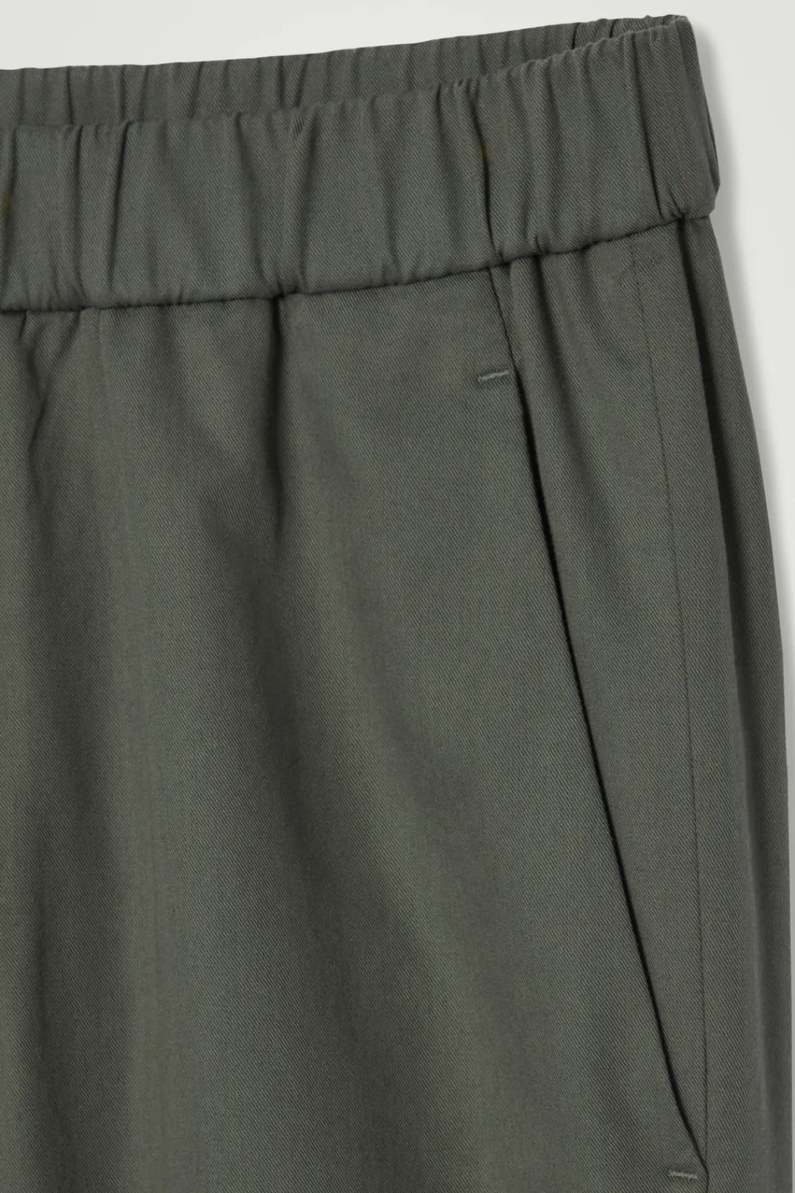 COS ELASTICATED TAPERED TWILL PANTS- Pants