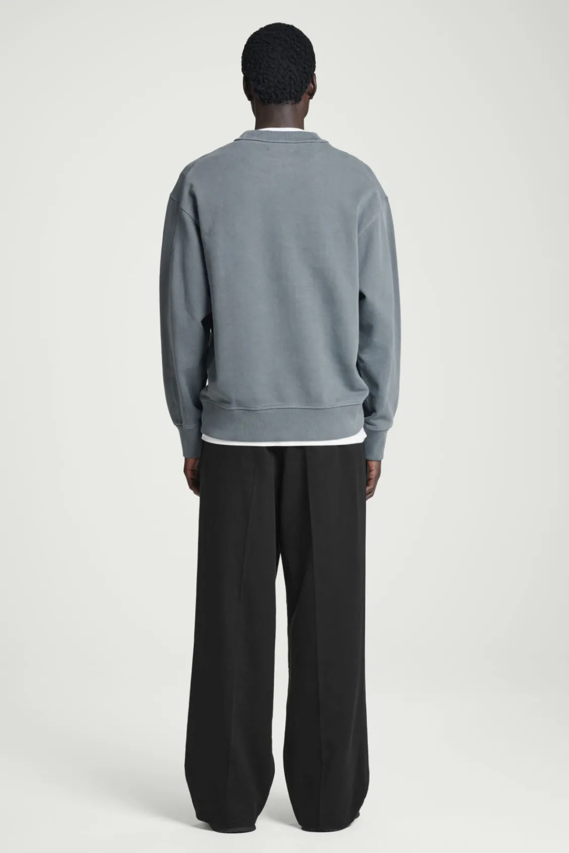COS FADED MOCK-NECK SWEATSHIRT- Sweatshirts & Hoodies