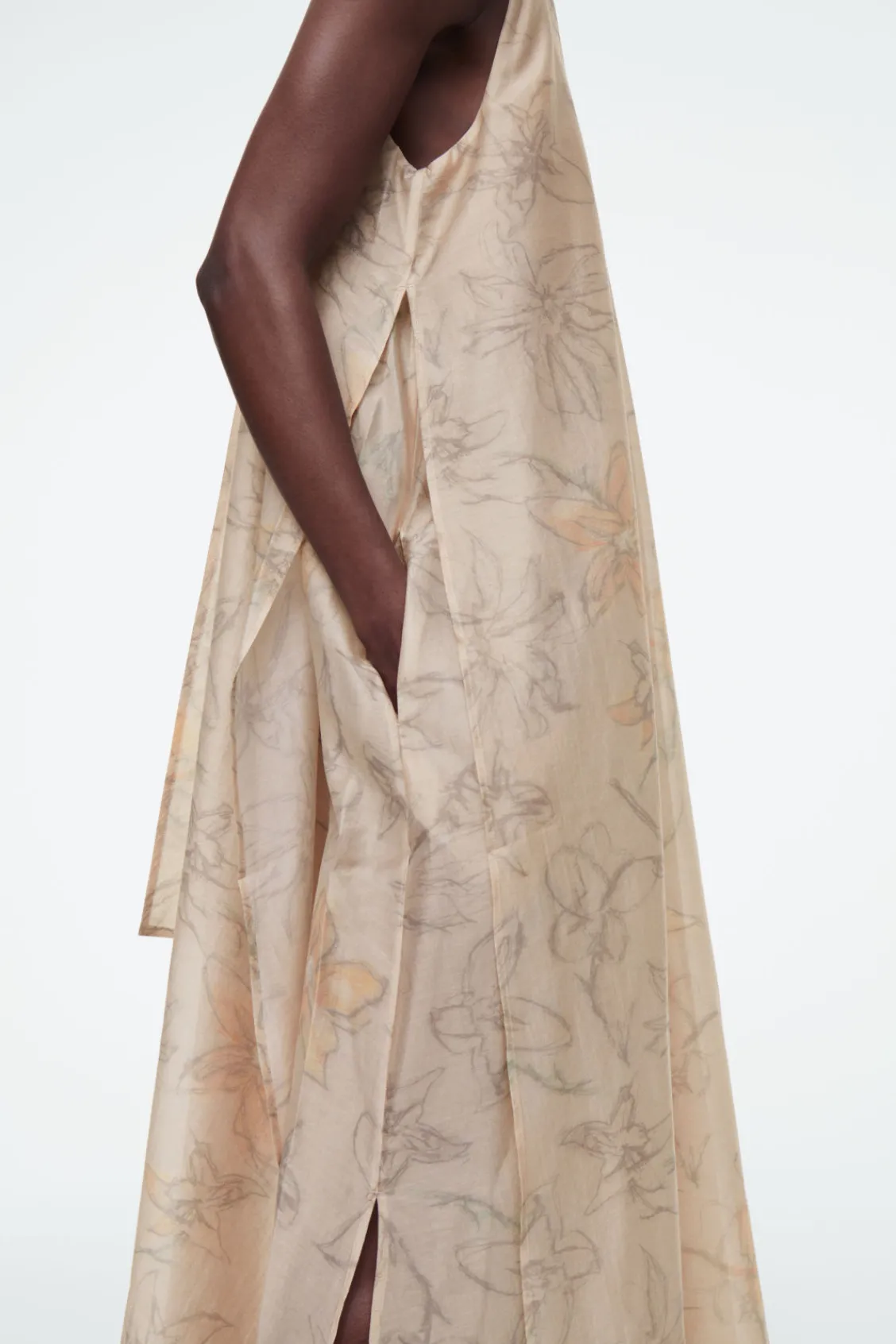 COS FLORAL-PRINT HALTERNECK A-LINE MAXI DRESS-Women Dresses & Jumpsuits