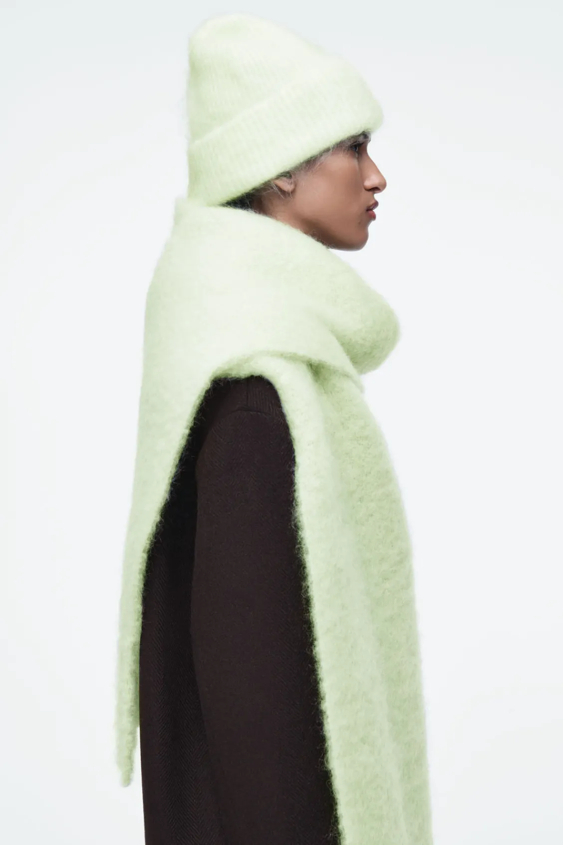 COS FRINGED BRUSHED-MOHAIR SCARF-Women Hats & Scarves