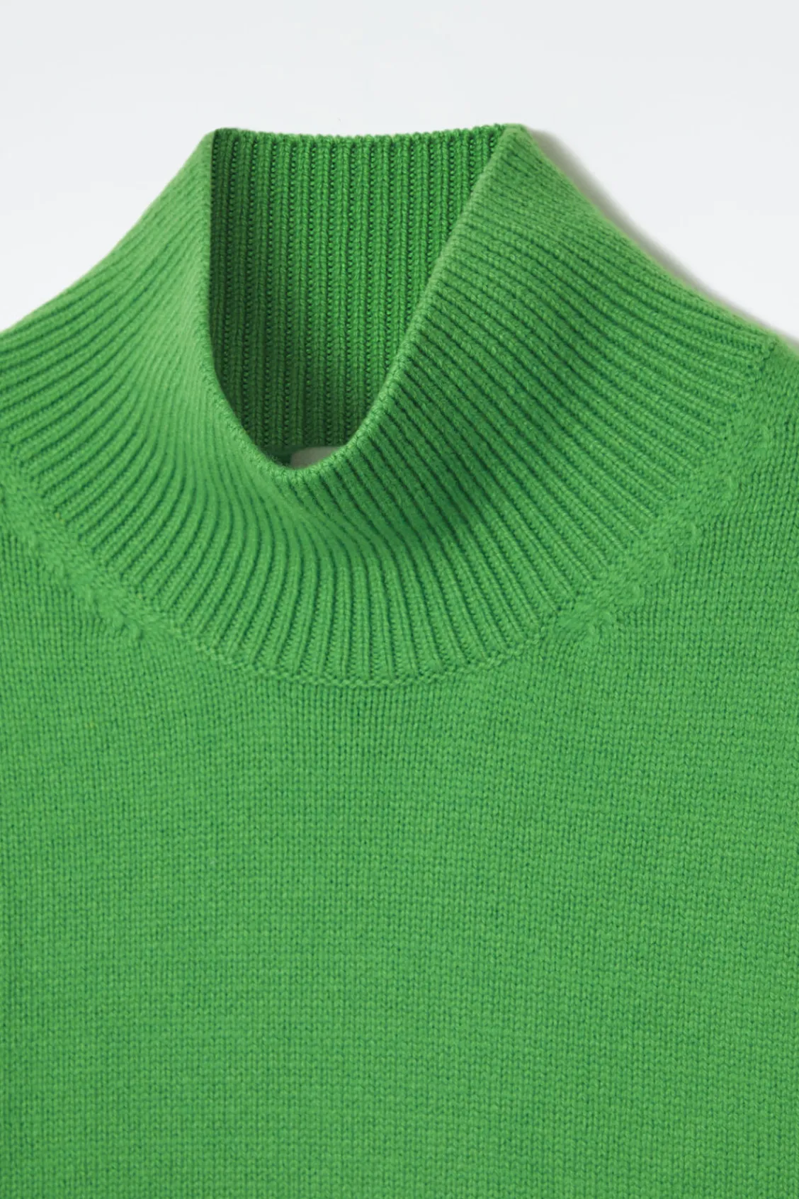 COS FUNNEL-NECK WAISTED WOOL SWEATER-Women Sweaters & Cardigans