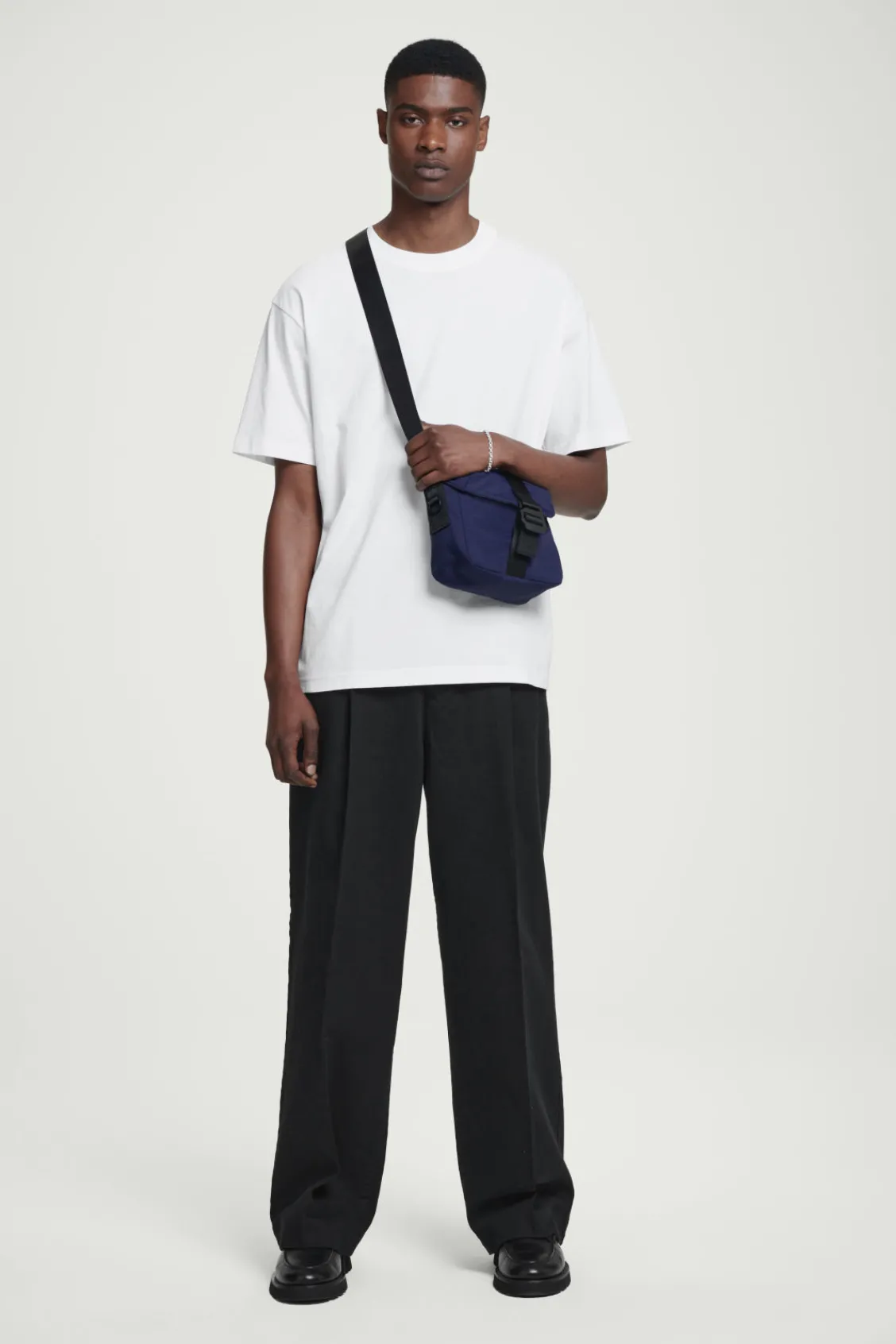 COS GRID CROSSBODY BAG - RIPSTOP- Bags & Wallets