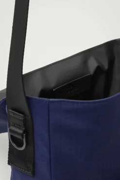 COS GRID CROSSBODY BAG - RIPSTOP- Bags & Wallets