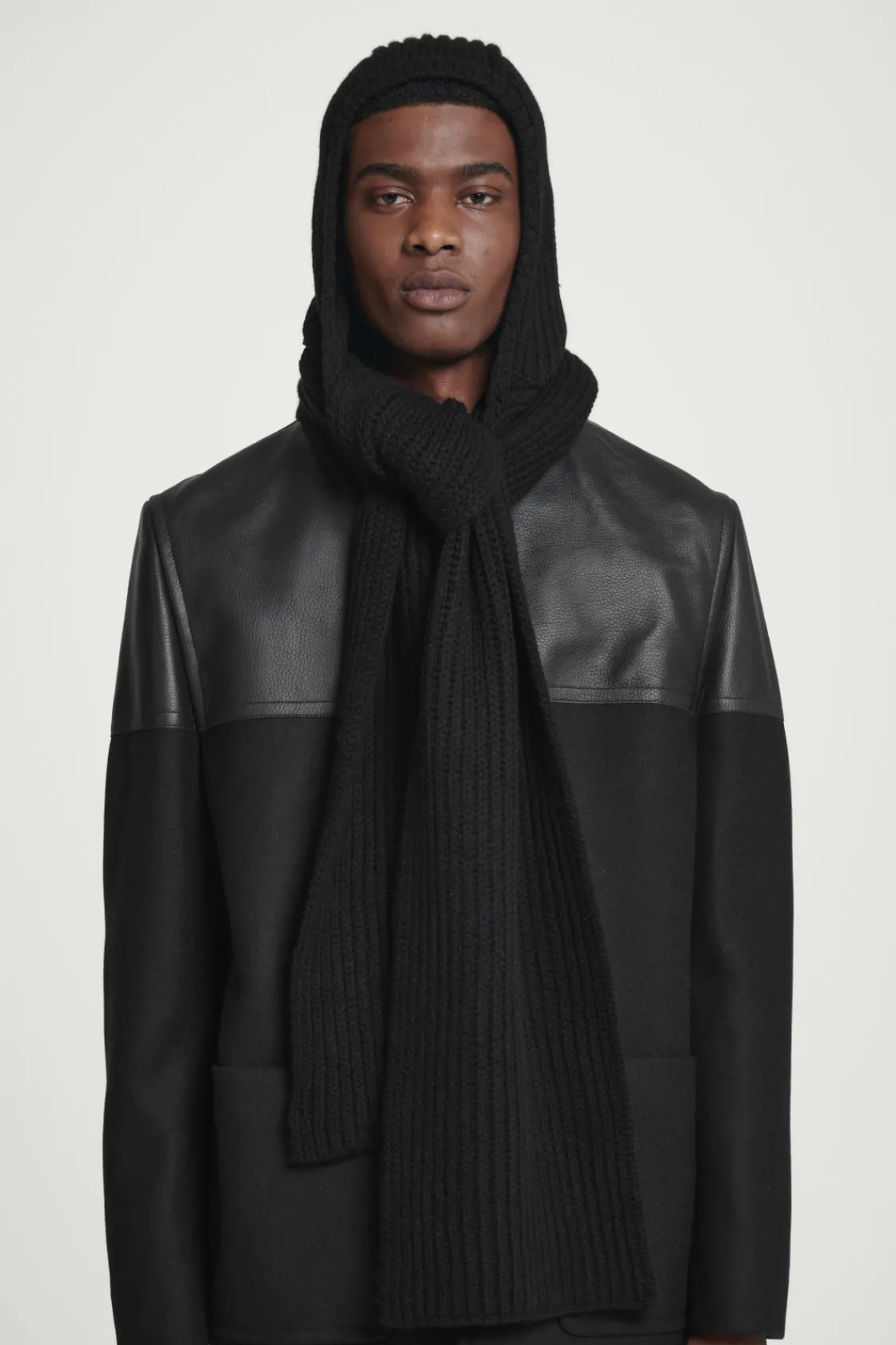 COS HOODED RIBBED CASHMERE-BLEND SCARF- Hats & Scarves | Cashmere
