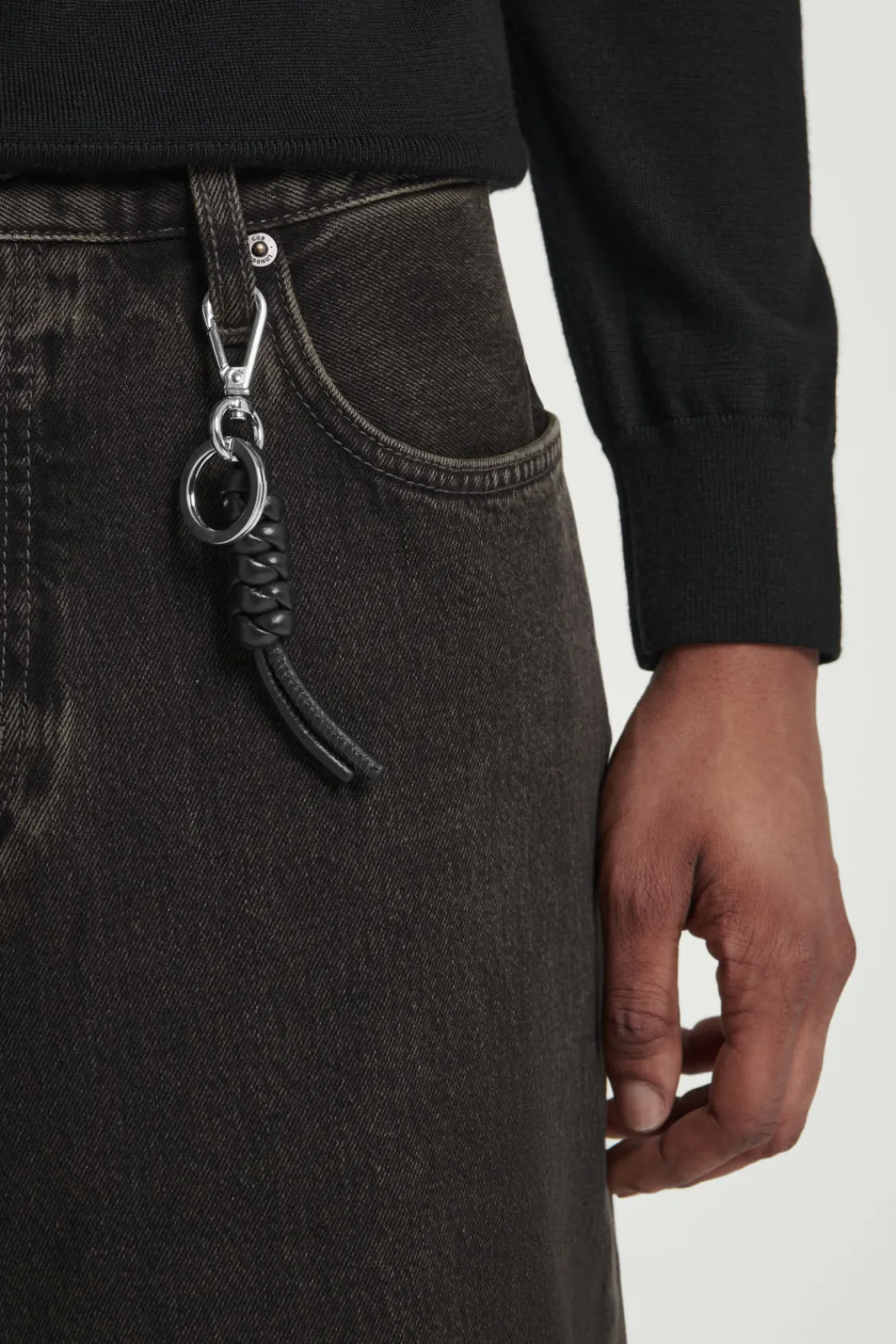COS KNOTTED LEATHER KEYRING- Bags & Wallets