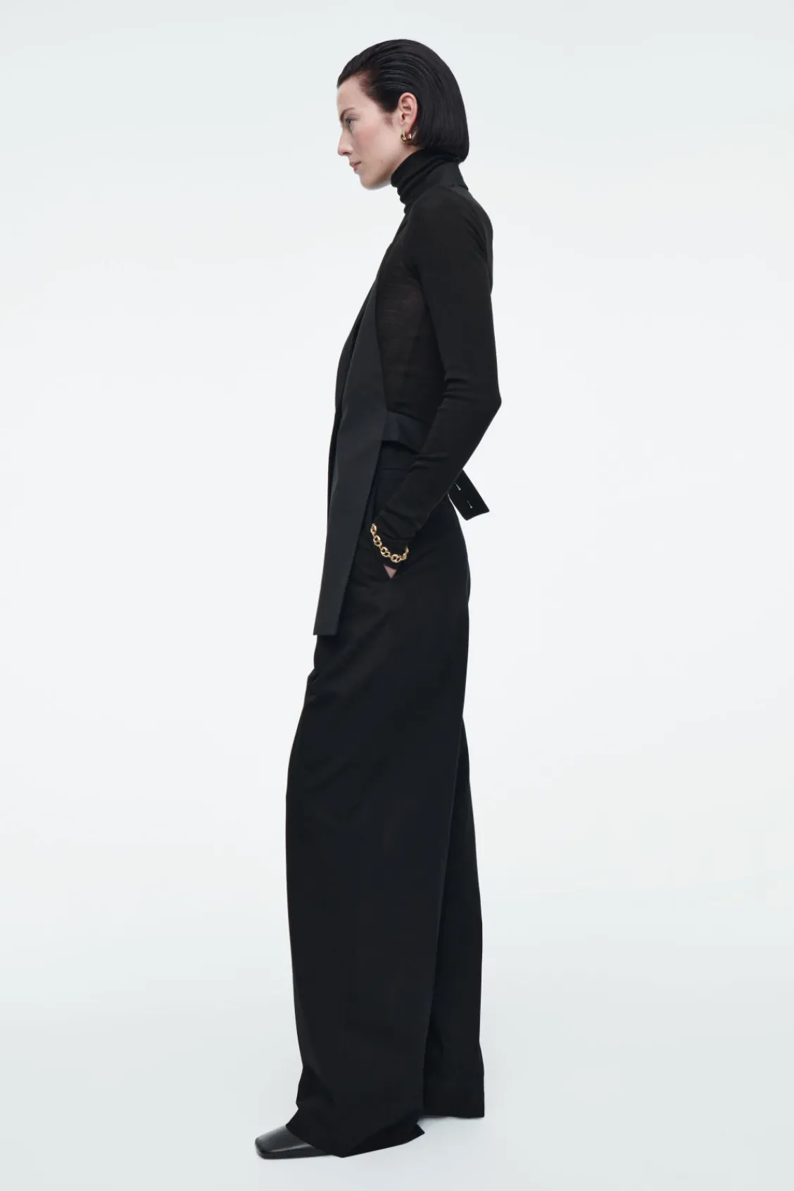 COS LONGLINE BACKLESS WOOL VEST-Women Capes & Hybrids | Tops