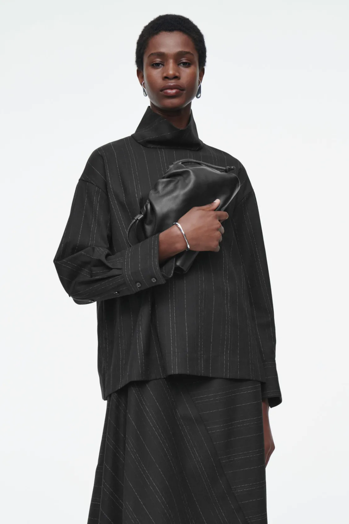 COS MINI CAVATELLI CLUTCH - LEATHER-Women Bags