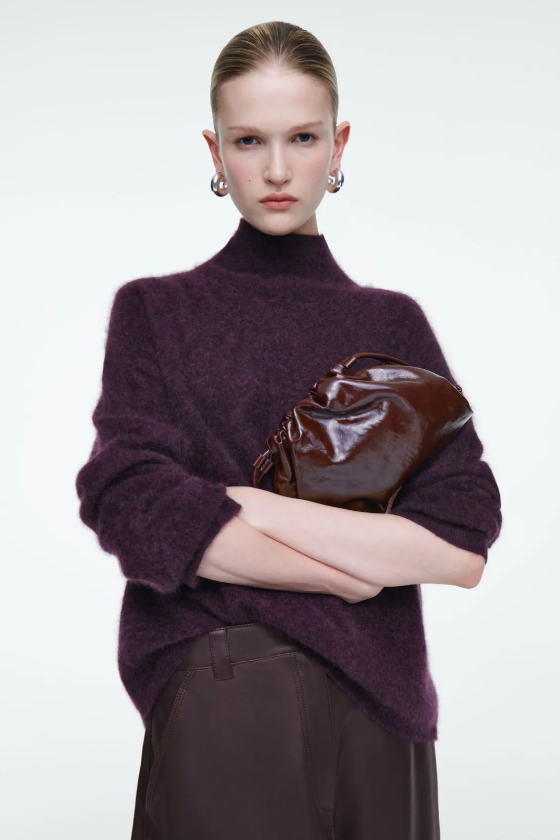 COS MINI CAVATELLI CLUTCH - LEATHER-Women Bags