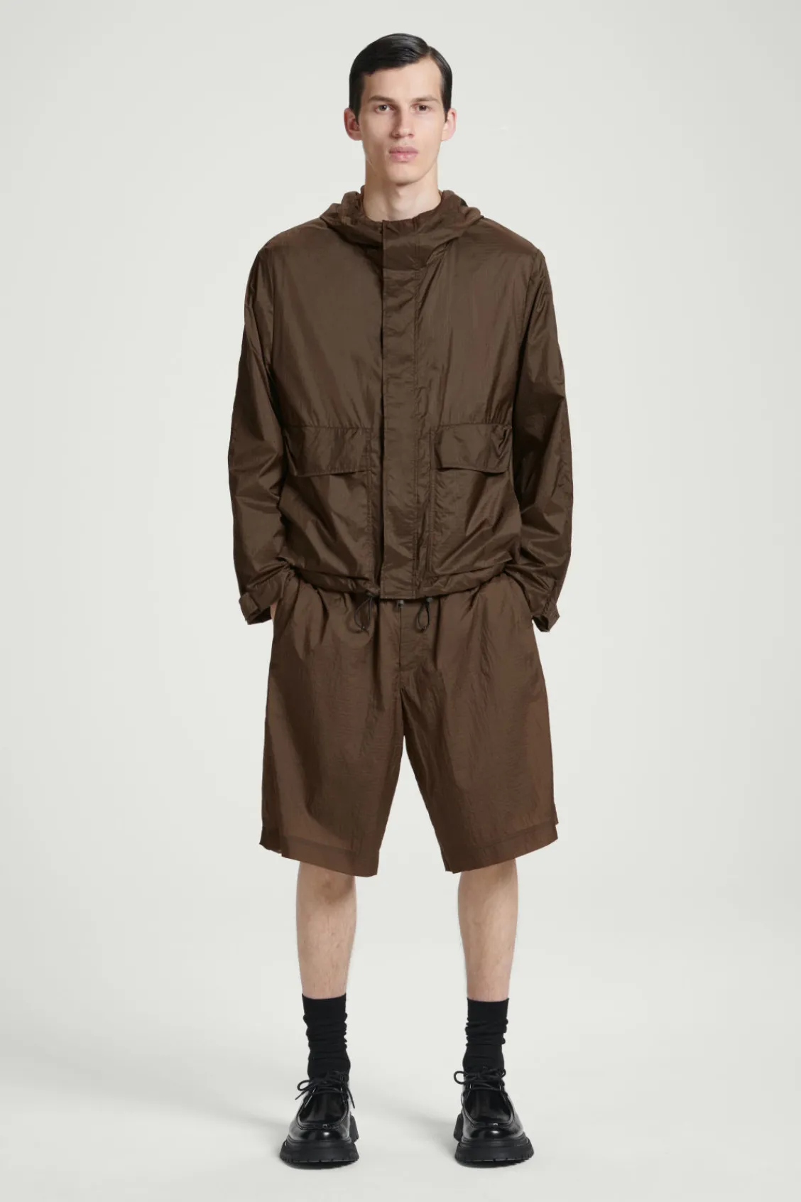 COS NYLON-RIPSTOP PARACHUTE SHORTS- Matching Sets | Pants