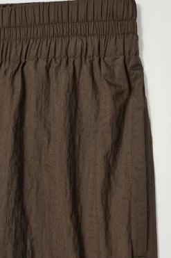 COS NYLON-RIPSTOP PARACHUTE SHORTS- Matching Sets | Pants