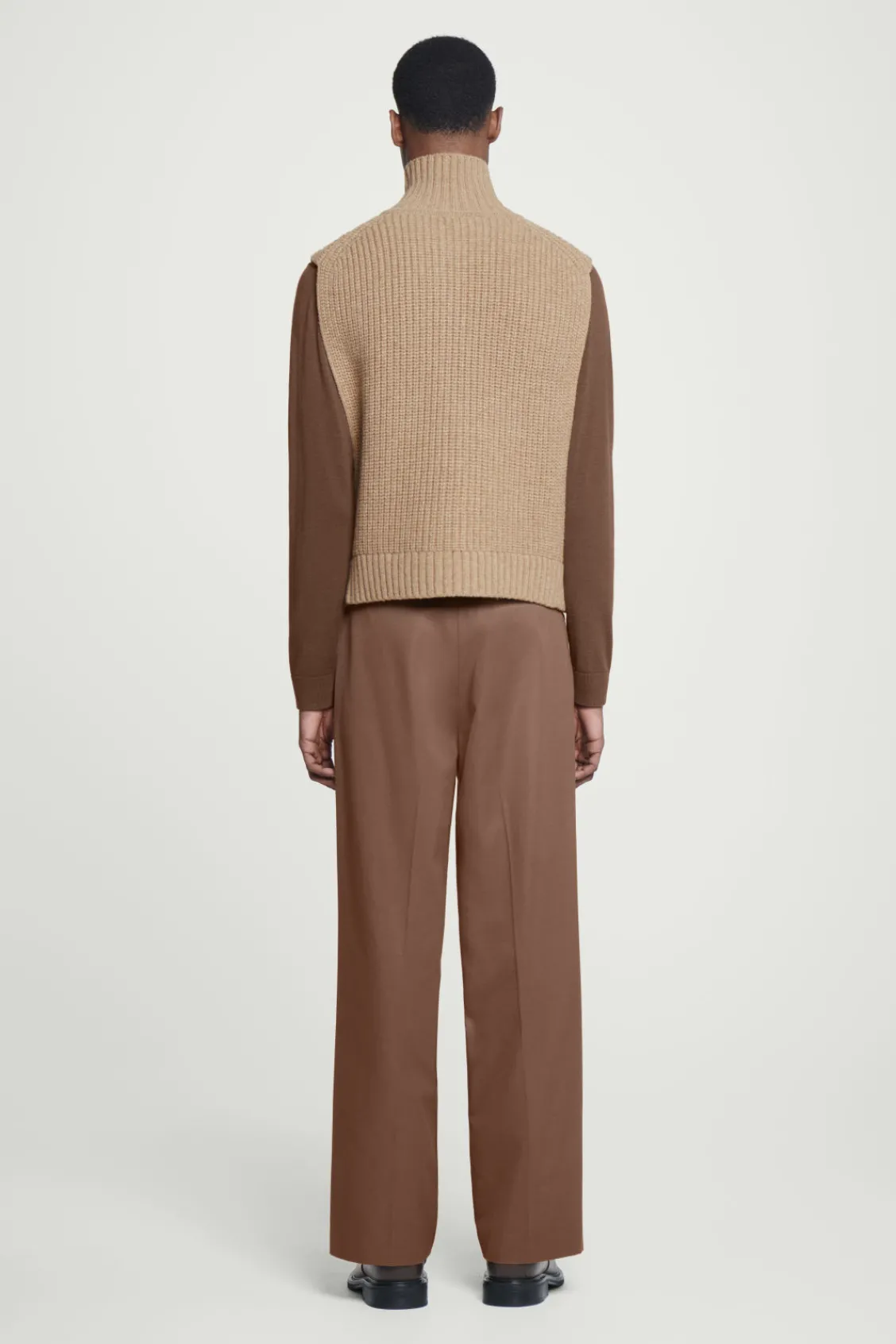 COS OPEN-SIDE ZIP-UP WOOL VEST- Hats & Scarves | Sweaters & Cardigans