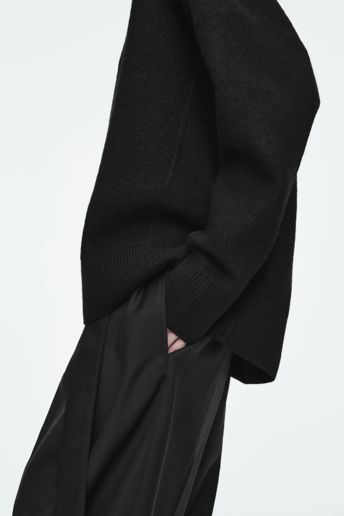 COS OVERSIZED BOILED MERINO WOOL SWEATER-Women Sweaters & Cardigans