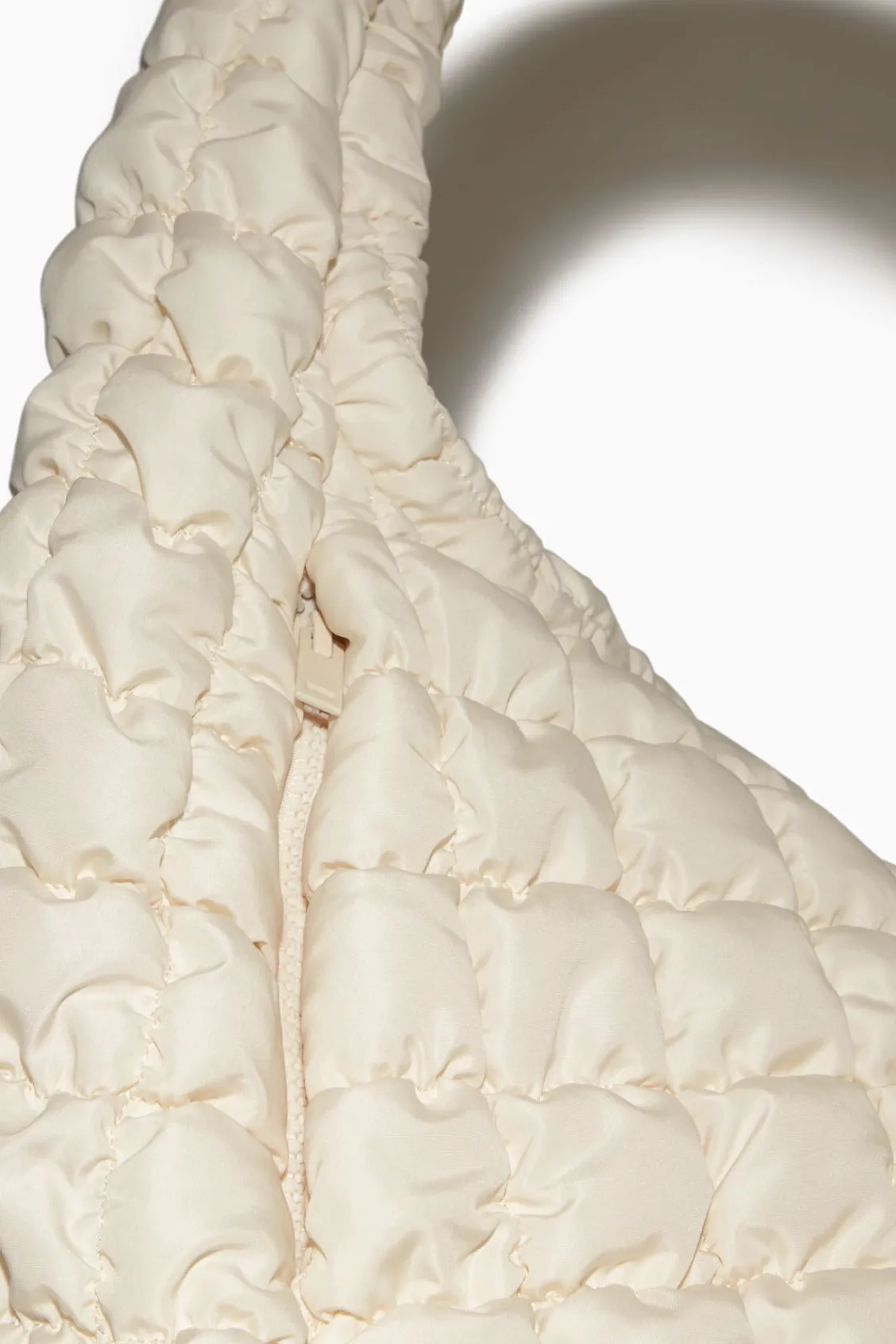 COS OVERSIZED QUILTED CROSSBODY-Women Bags & Wallets | Bags