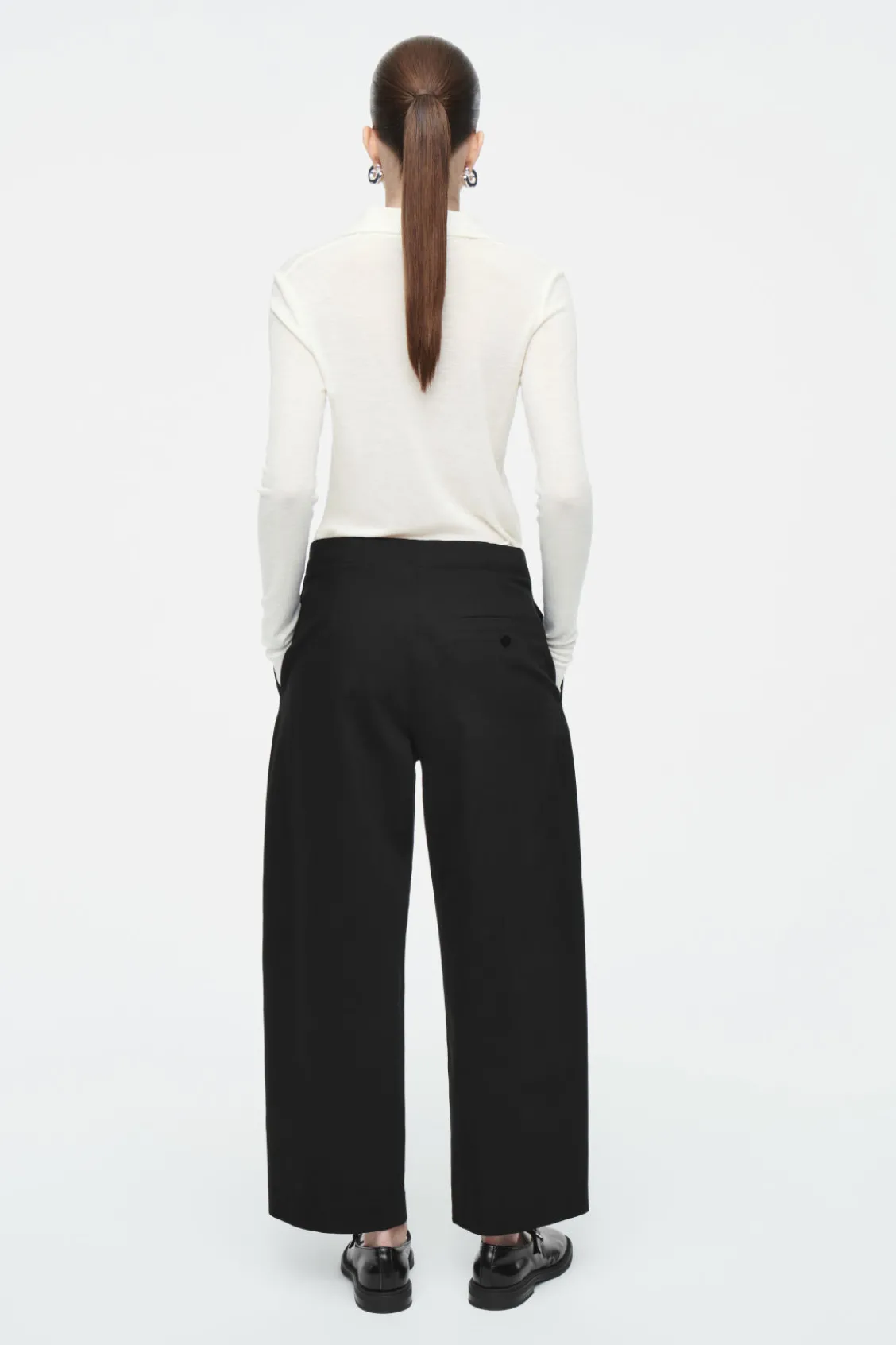 COS PLEATED BARREL-LEG CHINOS-Women Pants