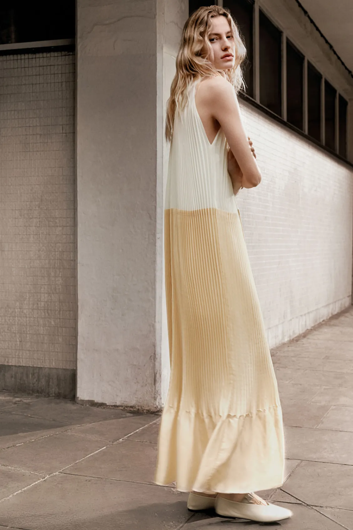 COS PLISSÉ HALTERNECK MAXI DRESS-Women Dresses & Jumpsuits
