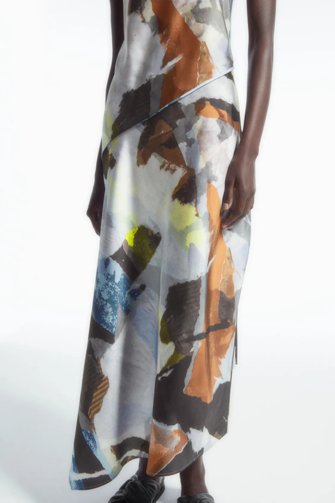 COS PRINTED ASYMMETRIC MIDI DRESS-Women Dresses & Jumpsuits