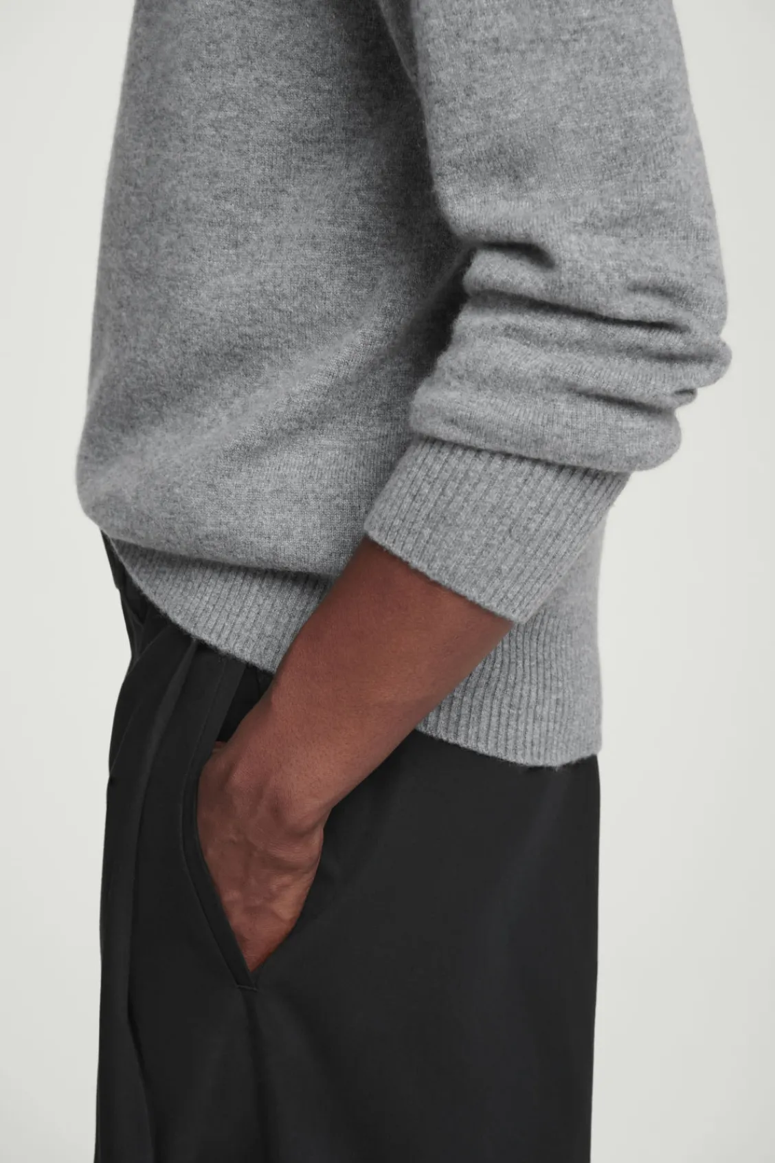 COS PURE CASHMERE SWEATER- Cashmere | Sweaters & Cardigans