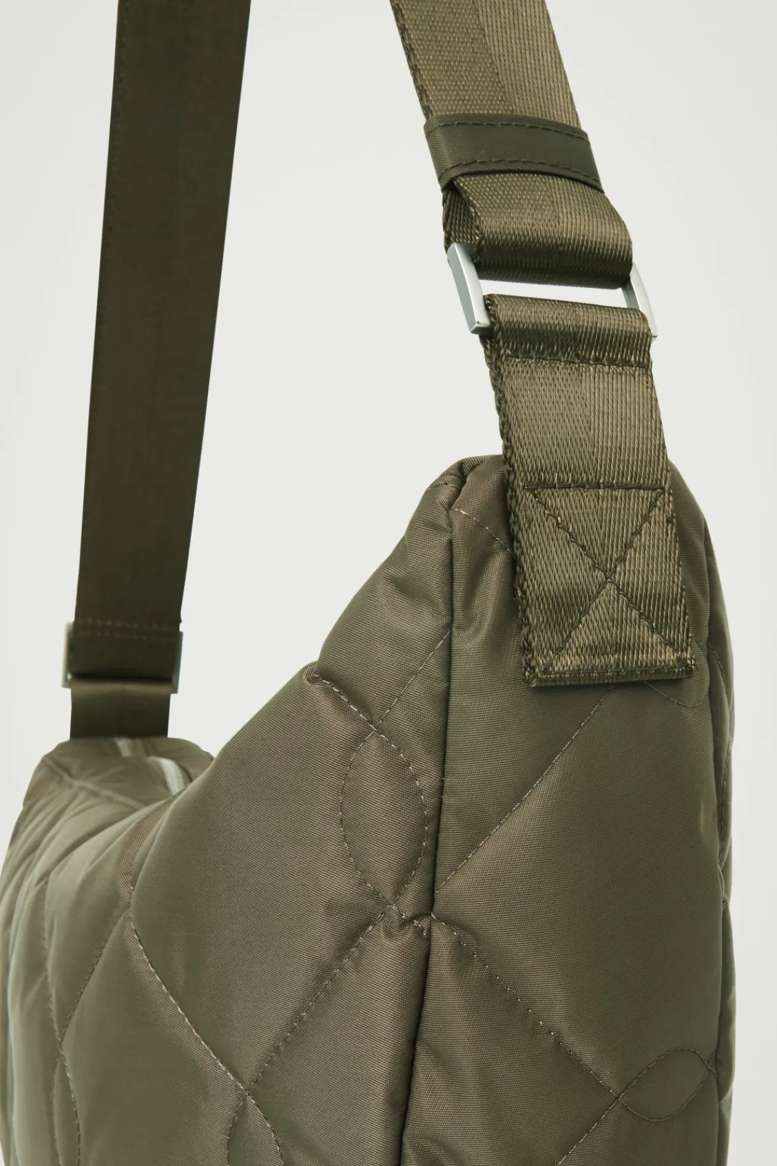 COS QUILTED CROSSBODY BAG - NYLON- Bags & Wallets