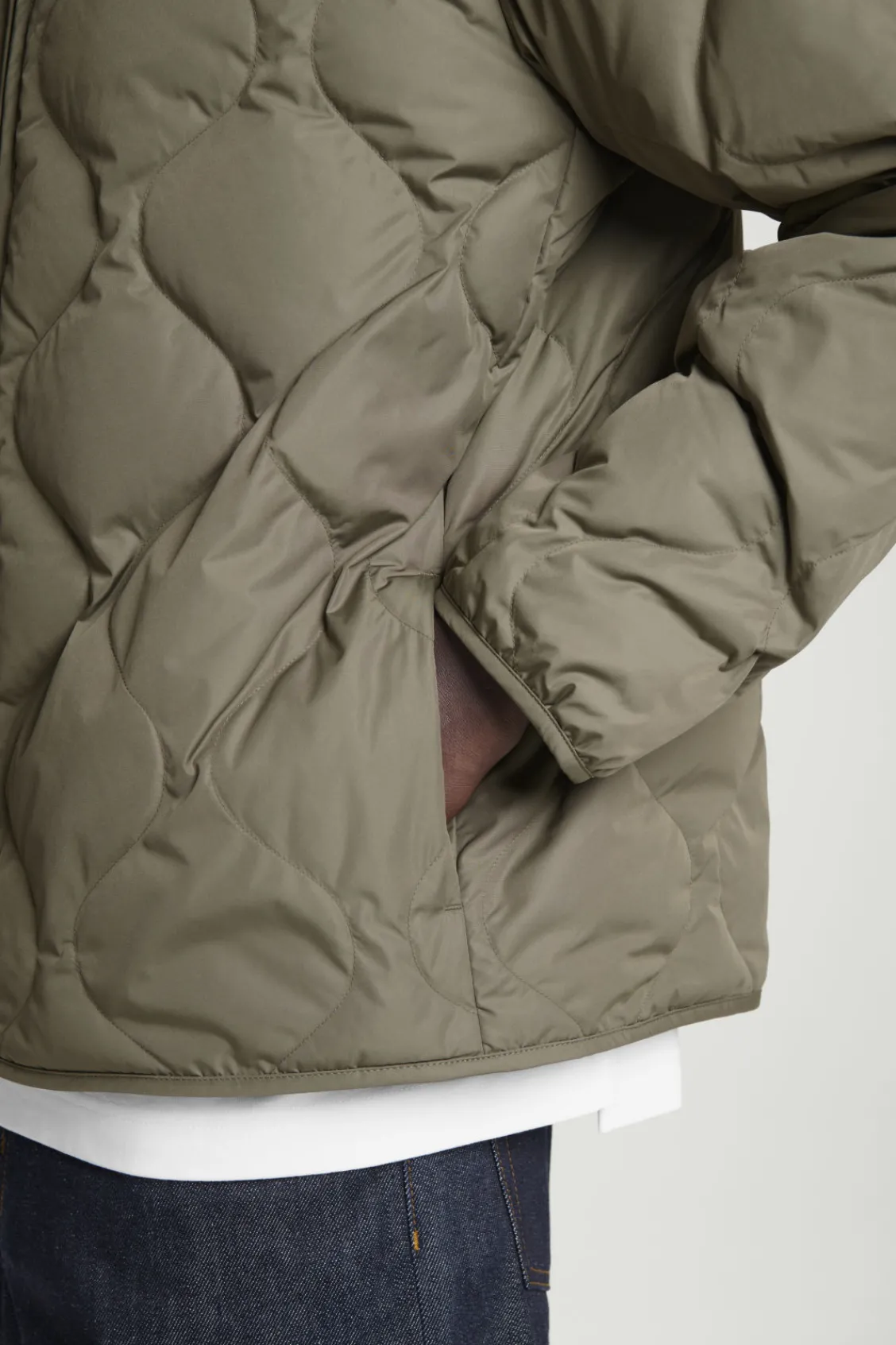 COS QUILTED DOWN LINER JACKET- Coats & Jackets