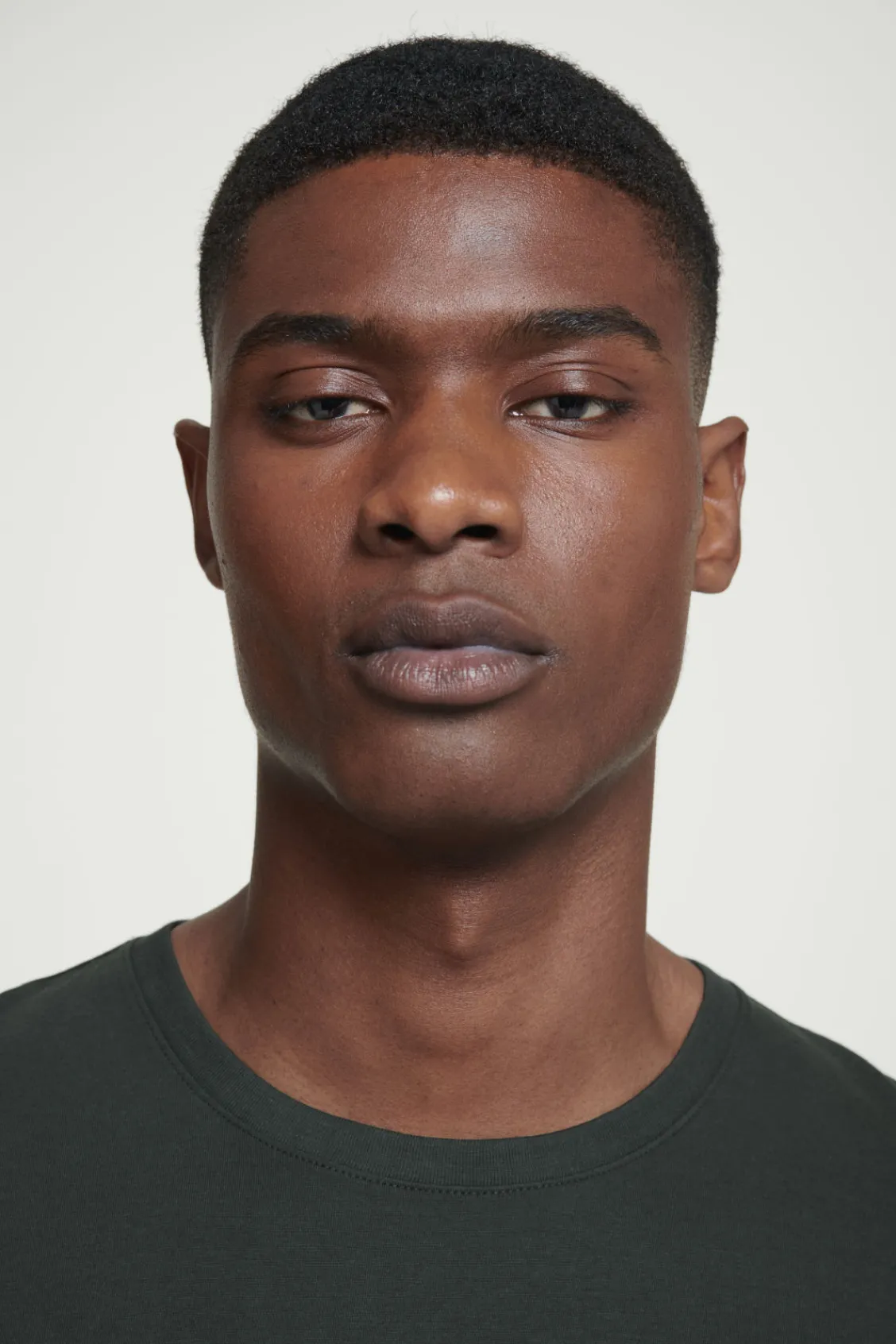 COS REGULAR COTTON T-SHIRT- T-Shirts