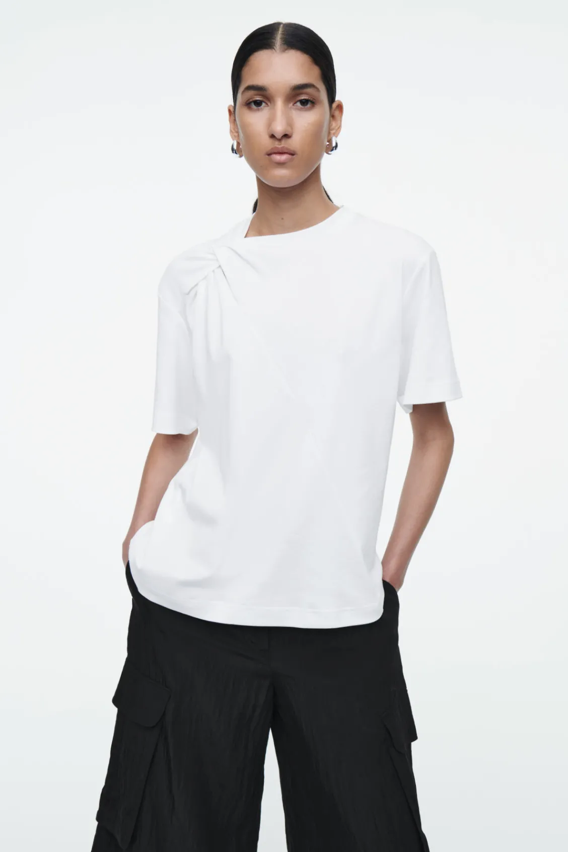 COS REGULAR TWIST-NECK T-SHIRT-Women Tops