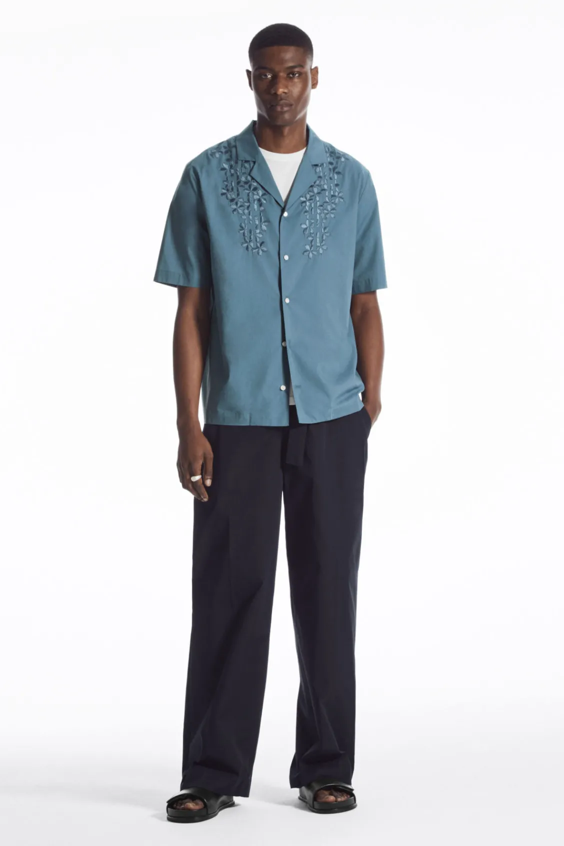 COS RELAXED FLORAL EMBROIDERED SHORT-SLEEVED SHIRT- Shirts