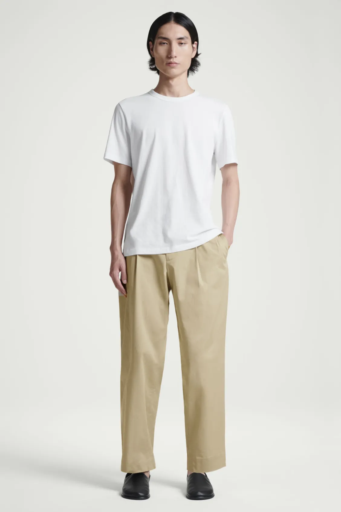 COS RELAXED PLEATED COTTON TAPERED PANTS- Pants