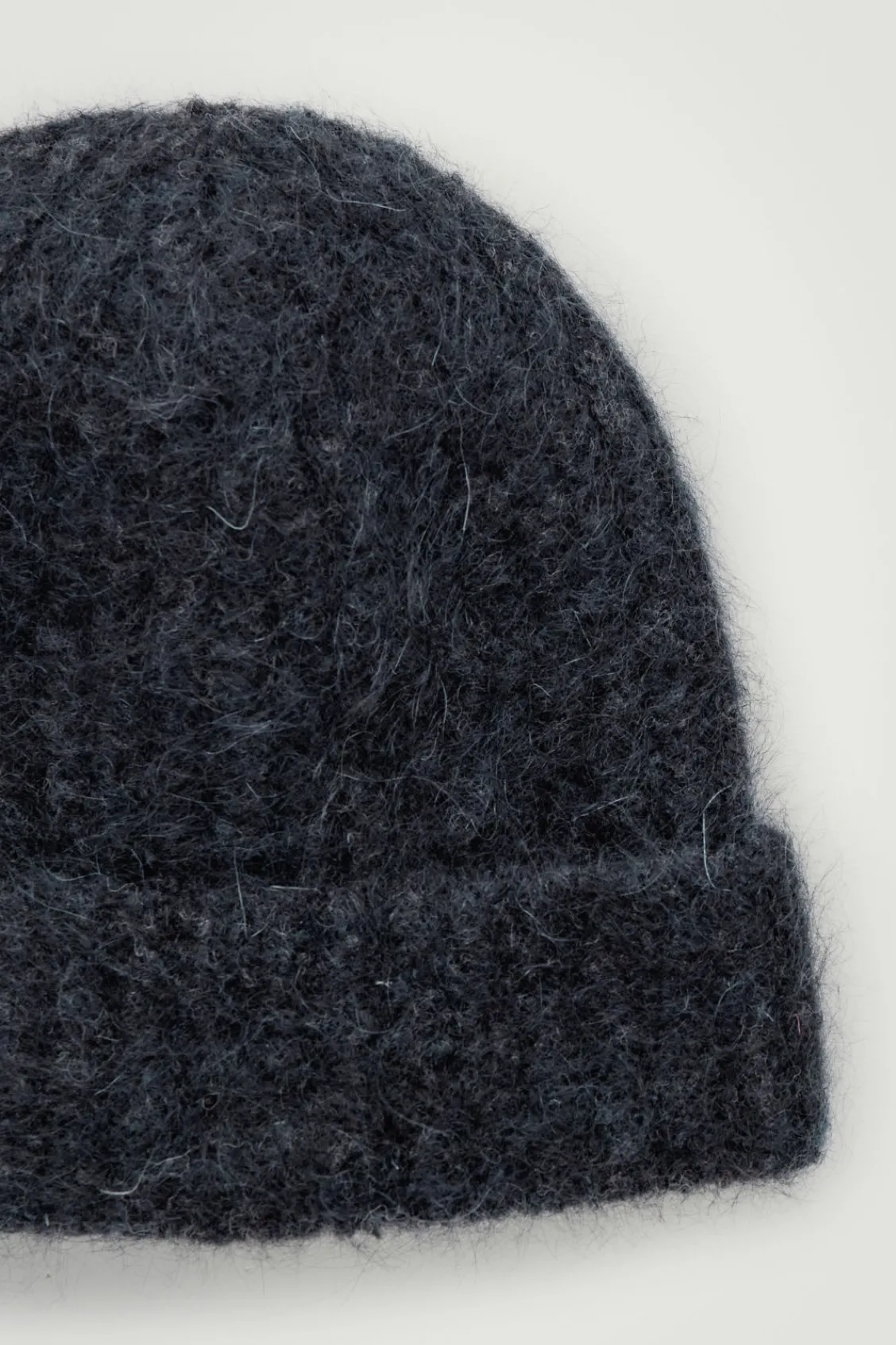 COS RIBBED MOHAIR-BLEND BEANIE- Hats & Scarves