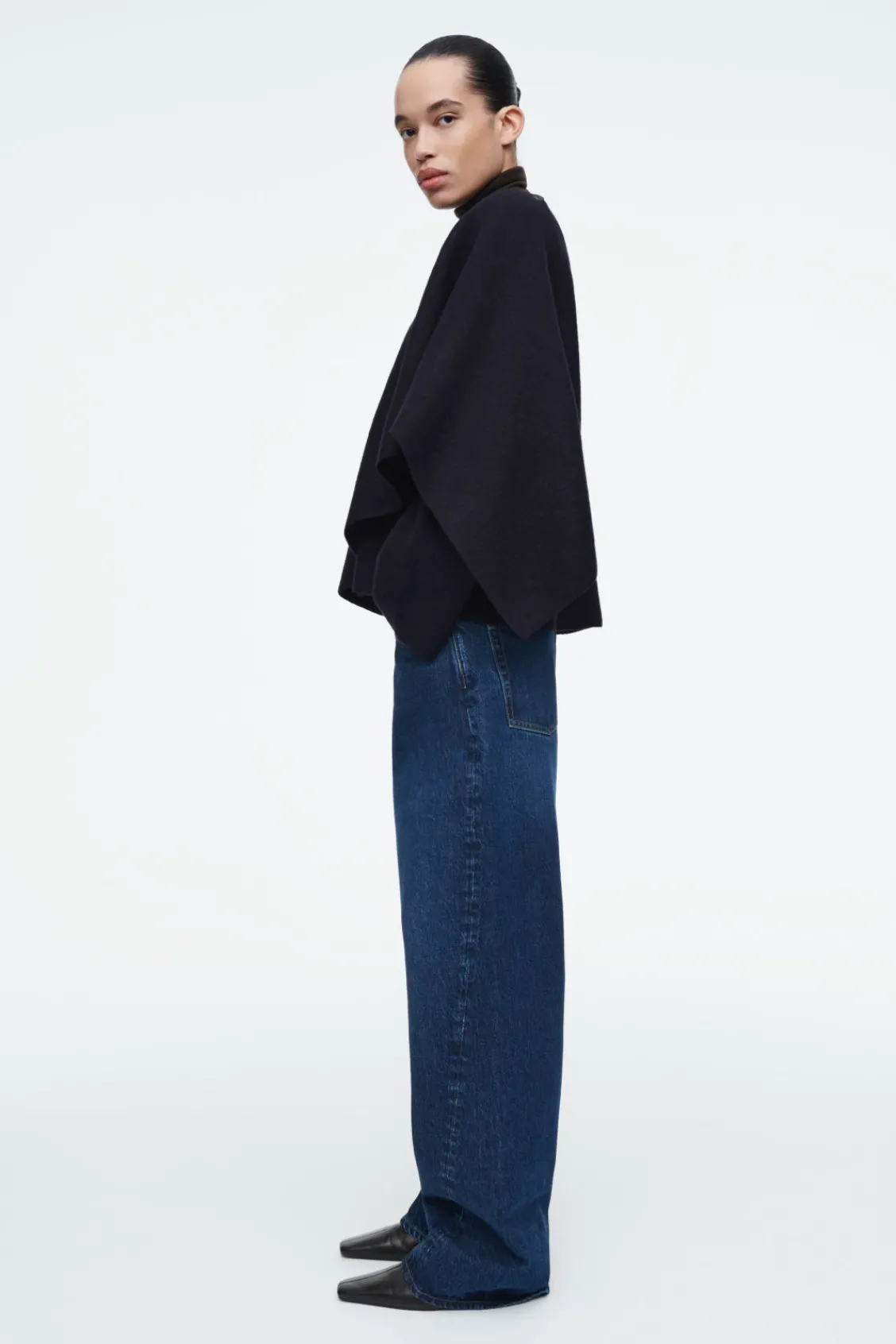 COS SCARF-DETAIL WOOL CAPE-Women Capes & Hybrids | Coats & Jackets