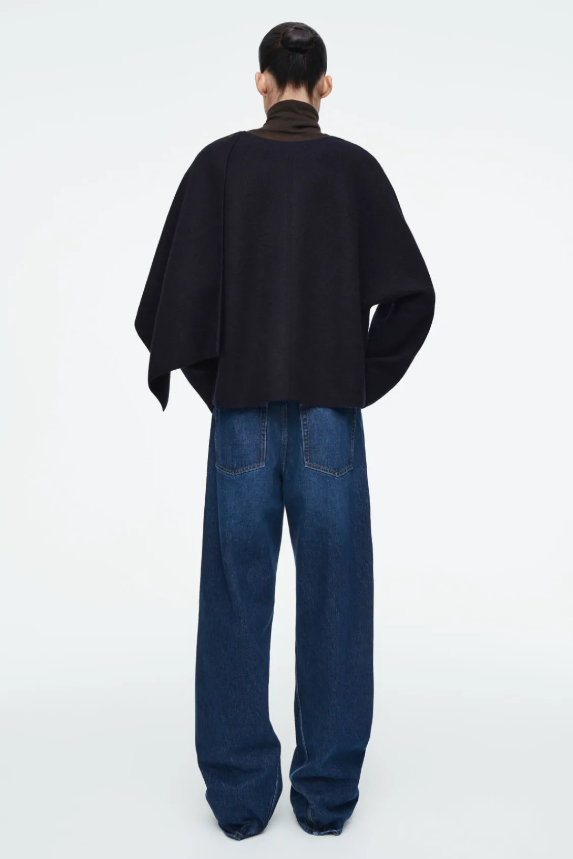 COS SCARF-DETAIL WOOL CAPE-Women Capes & Hybrids | Coats & Jackets
