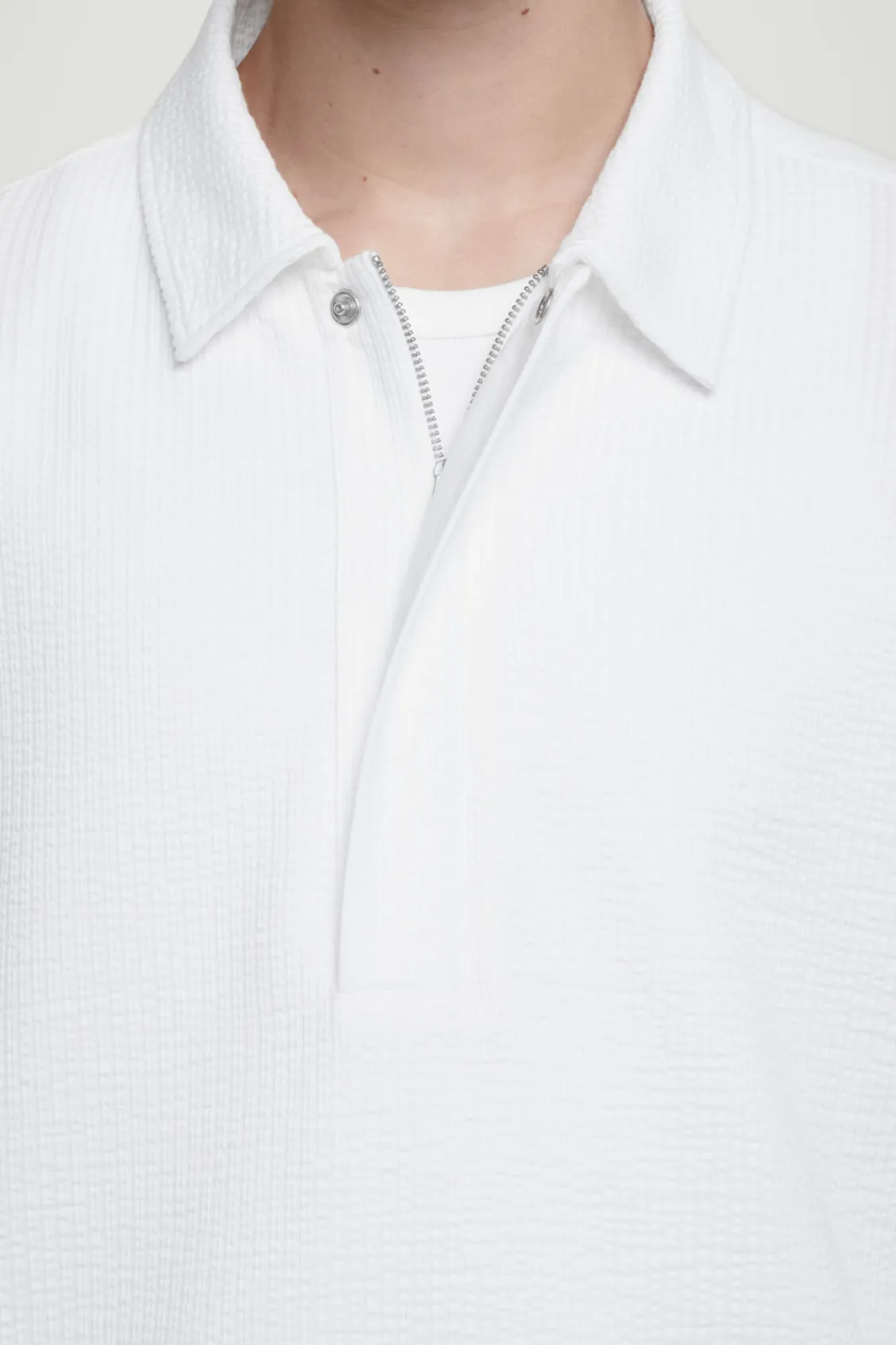 COS SEERSUCKER HALF-ZIP POLO SHIRT- Polo Shirts